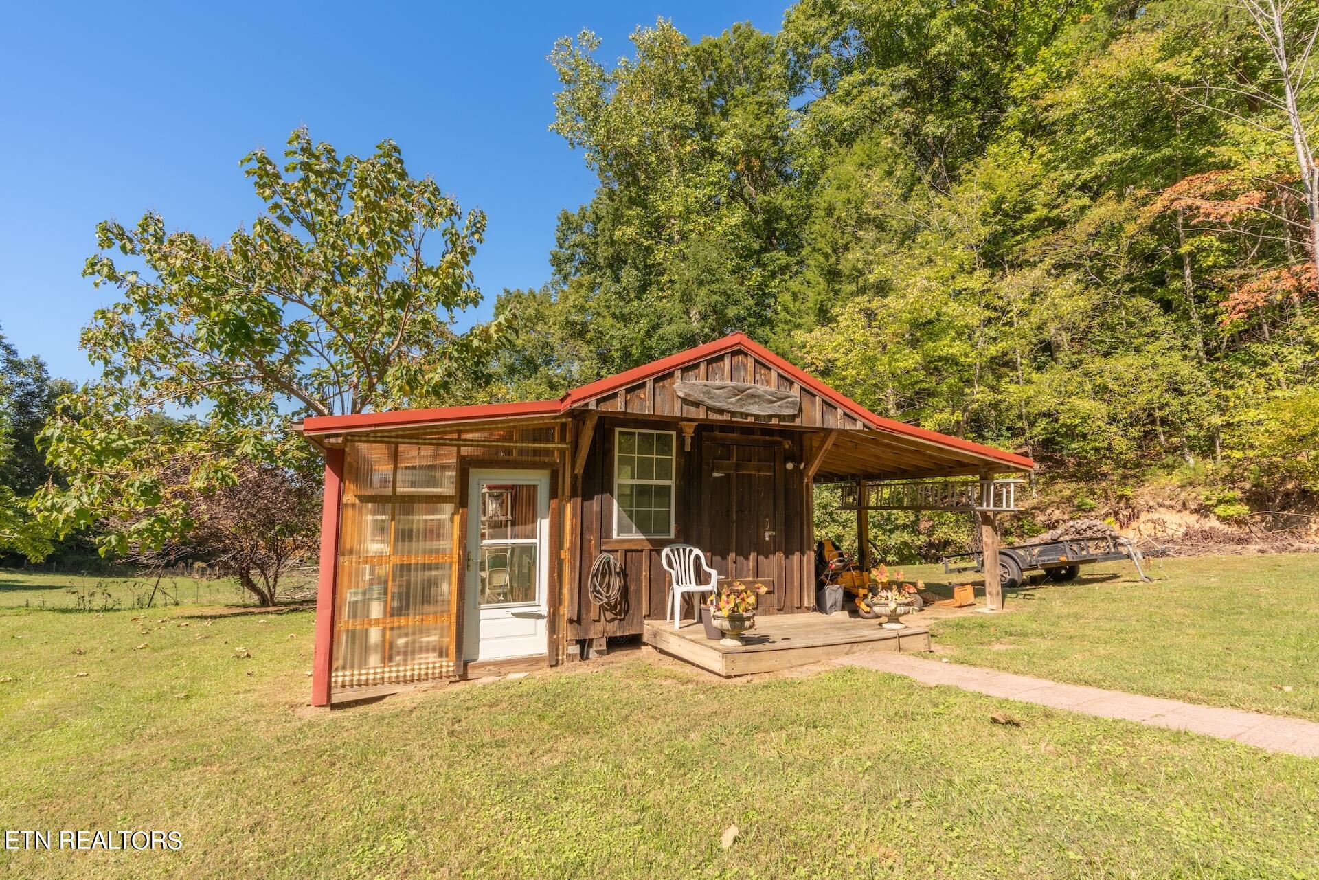 3130 Kulpan Way Property Photo 8