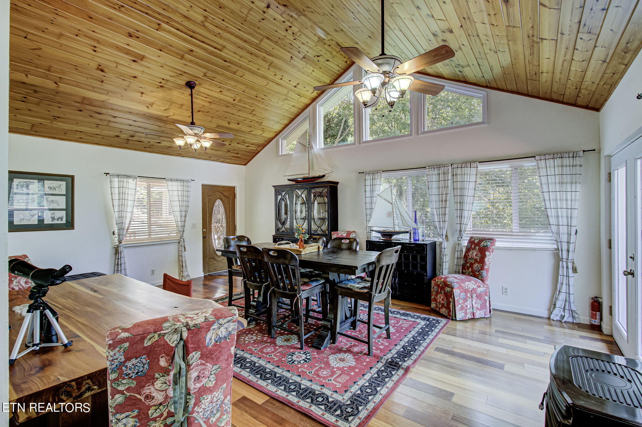 511 Laurel Lake Circle Circle Property Photo 13