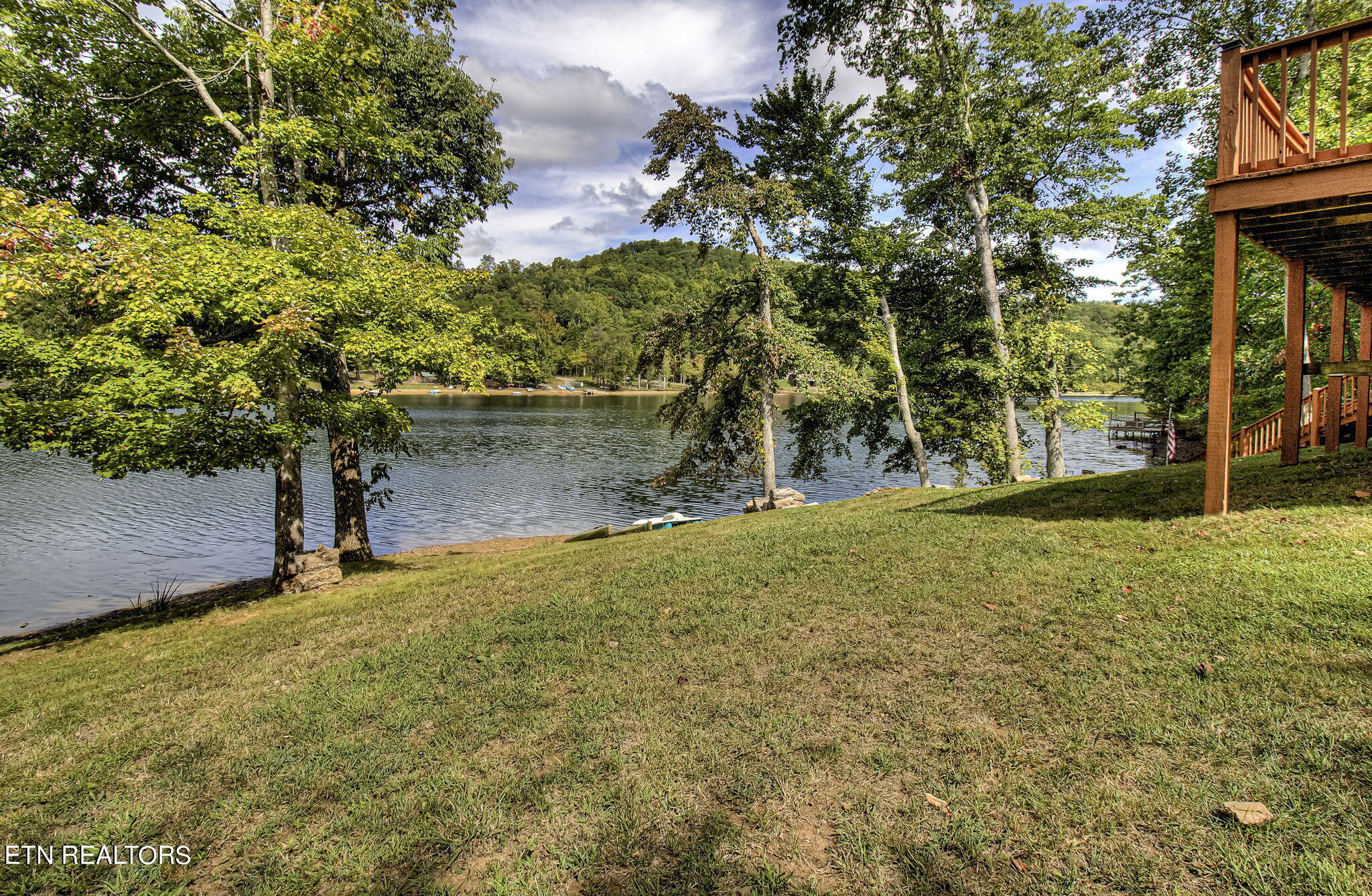 511 Laurel Lake Circle Circle Property Photo 53
