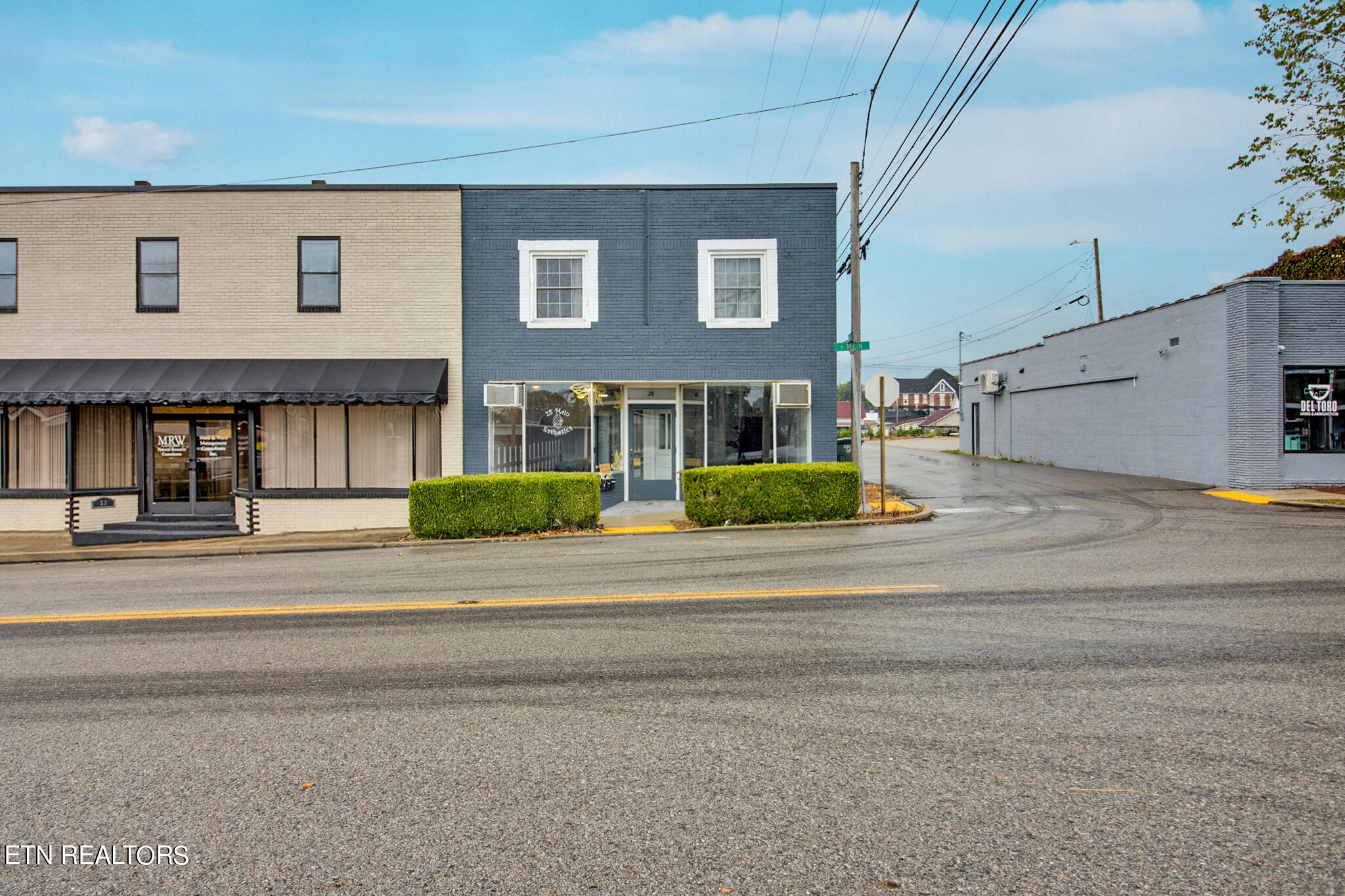 28 N Main St. Property Photo 1
