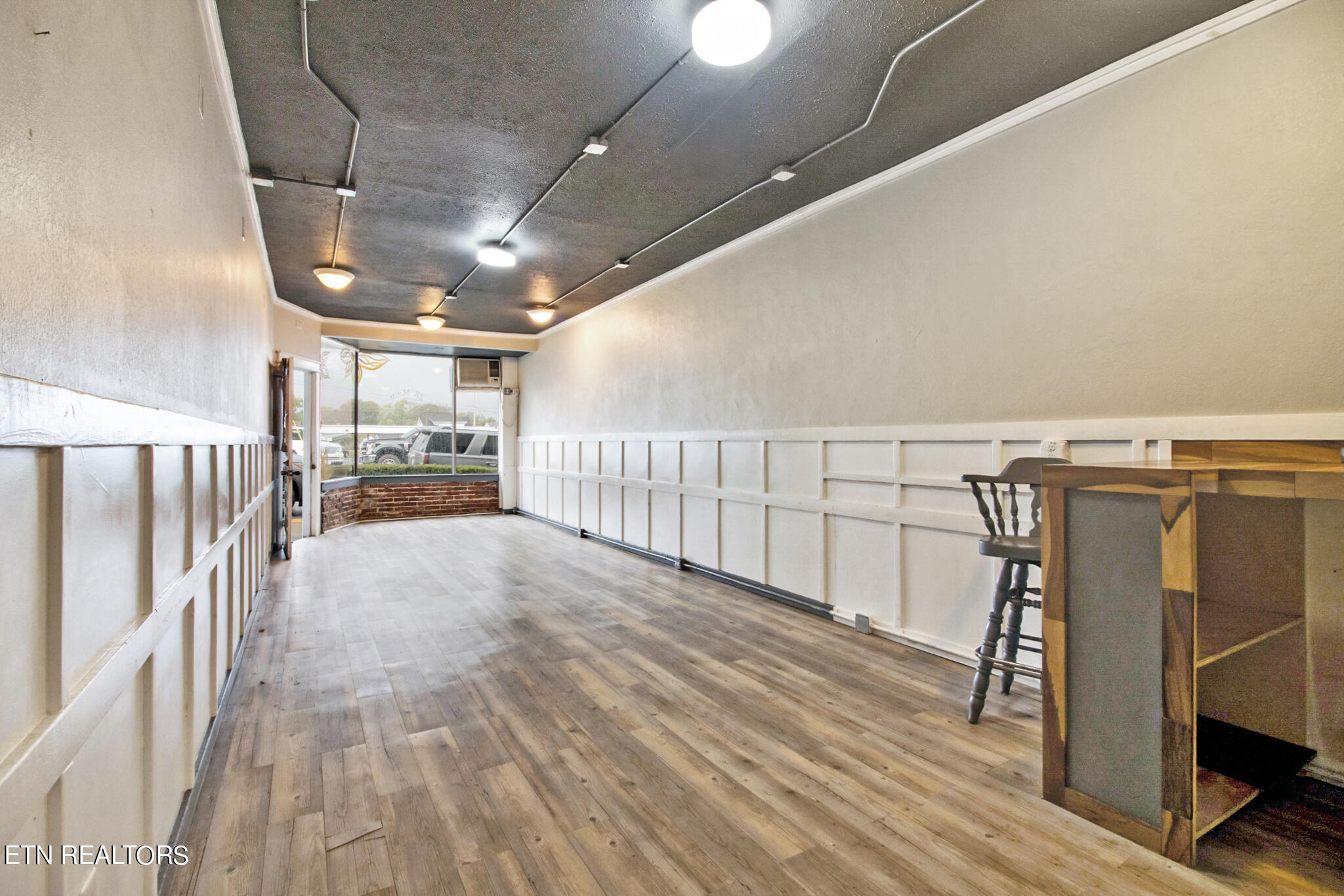 28 N Main St. Property Photo 11