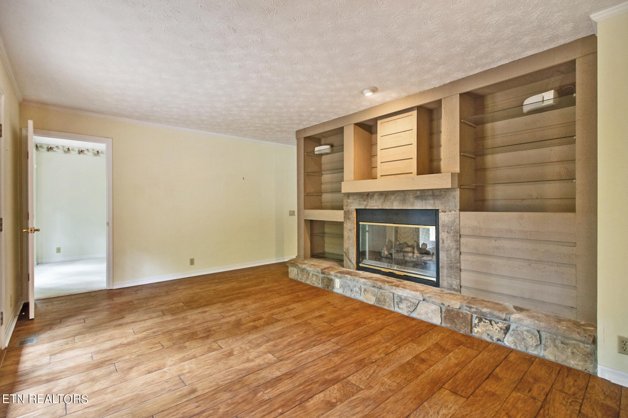 45 Bingham Lane Property Photo 5