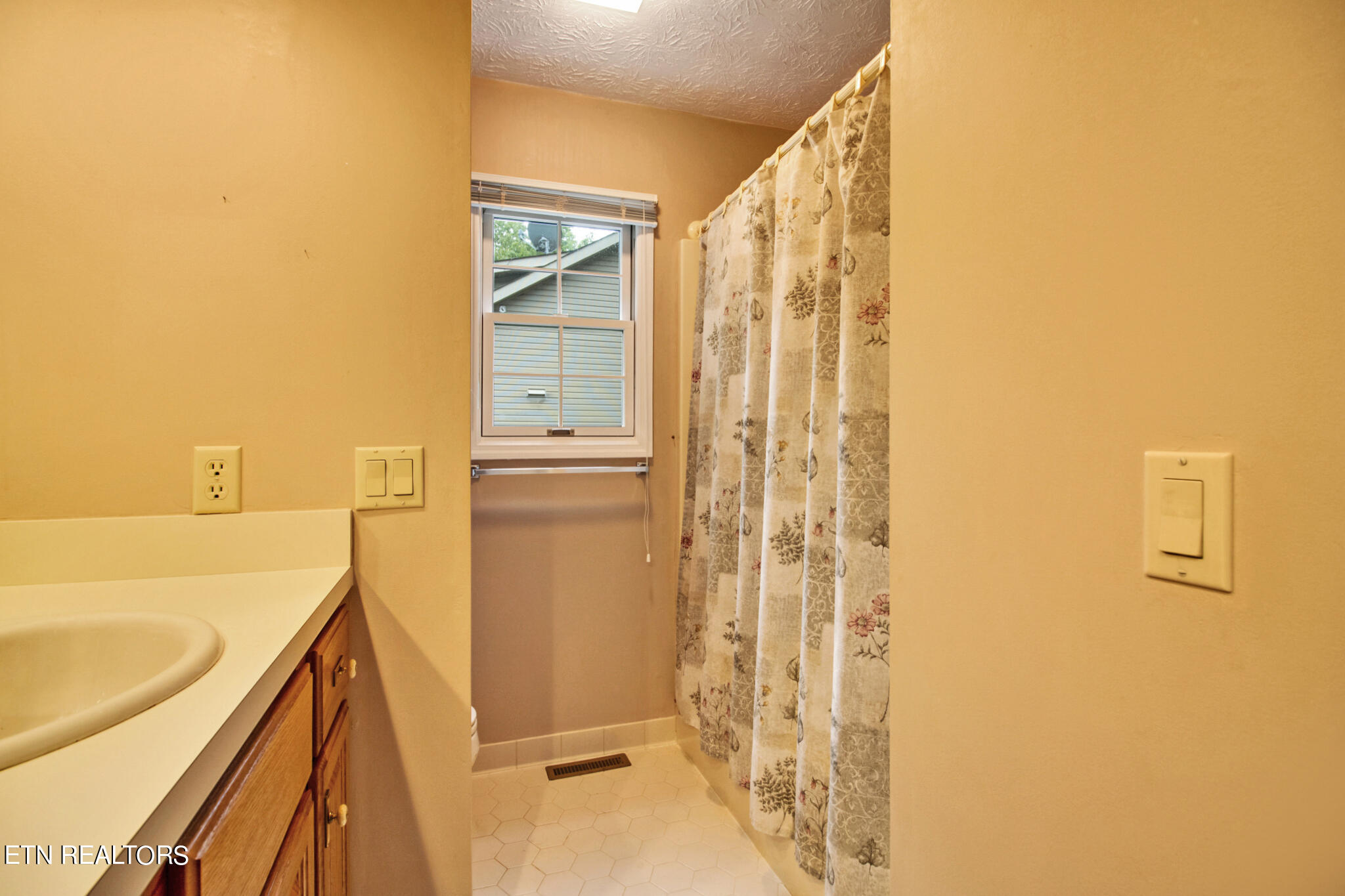 45 Bingham Lane Property Photo 27
