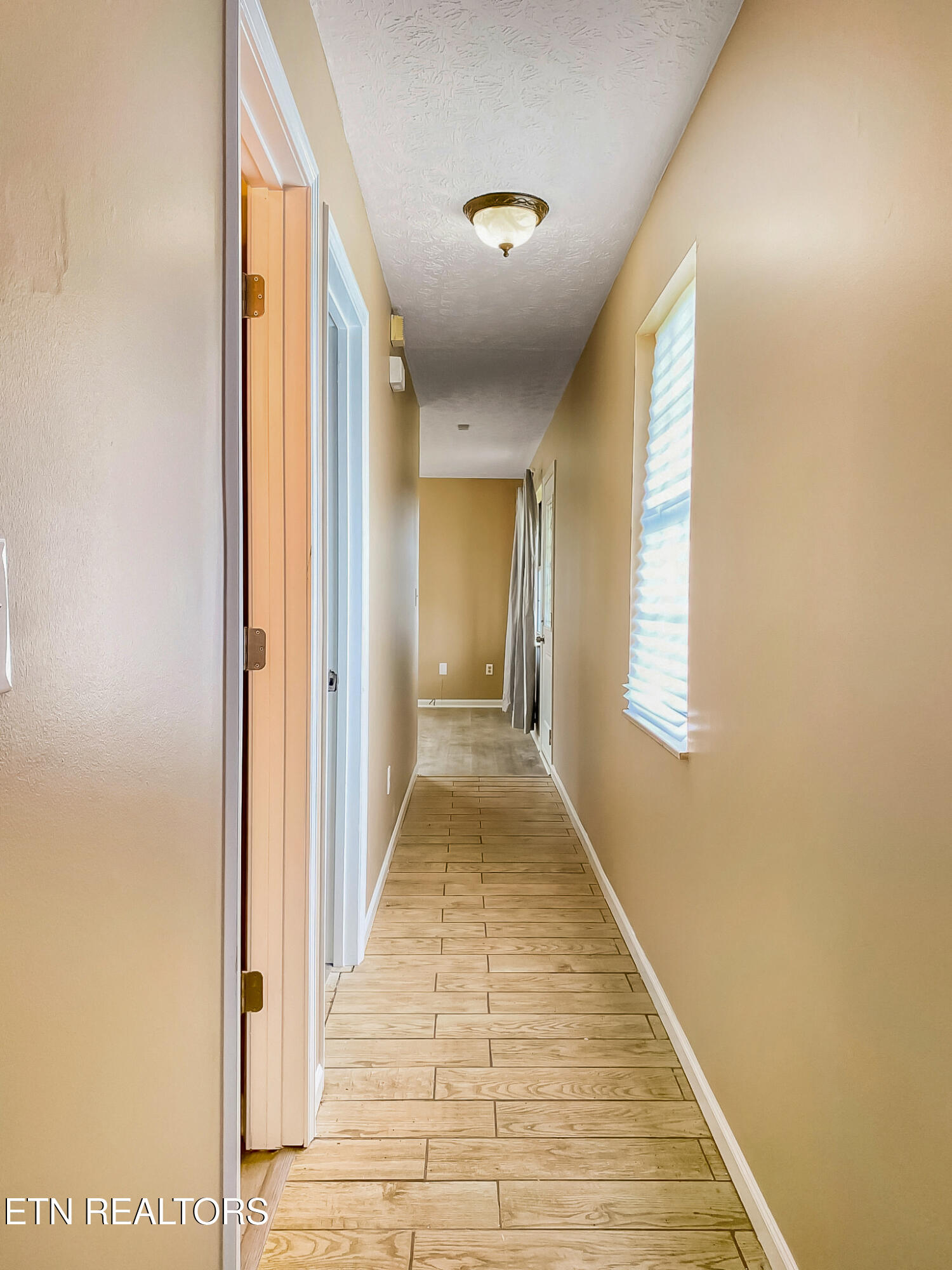 1040 Loop Rd Property Photo 14