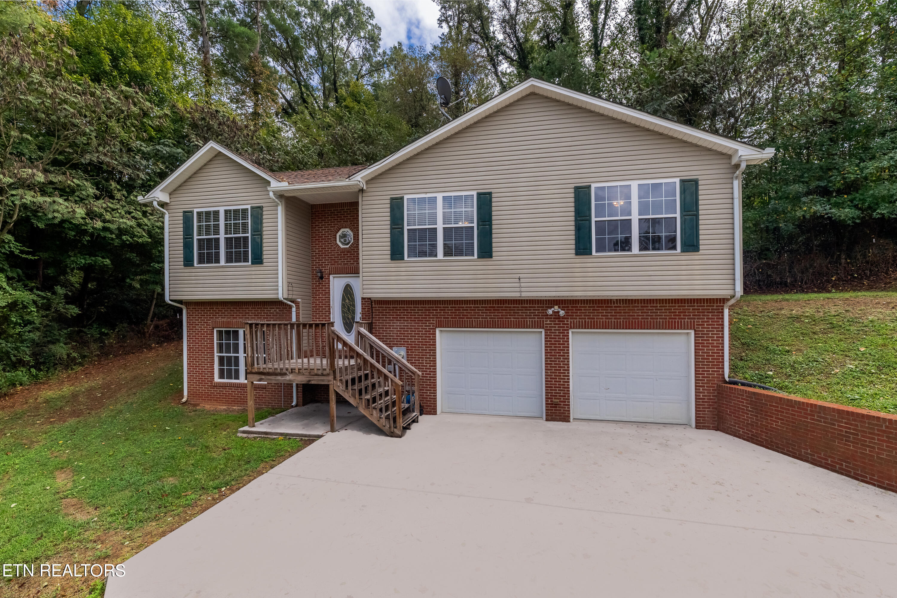 132 Bettis Lane Property Photo
