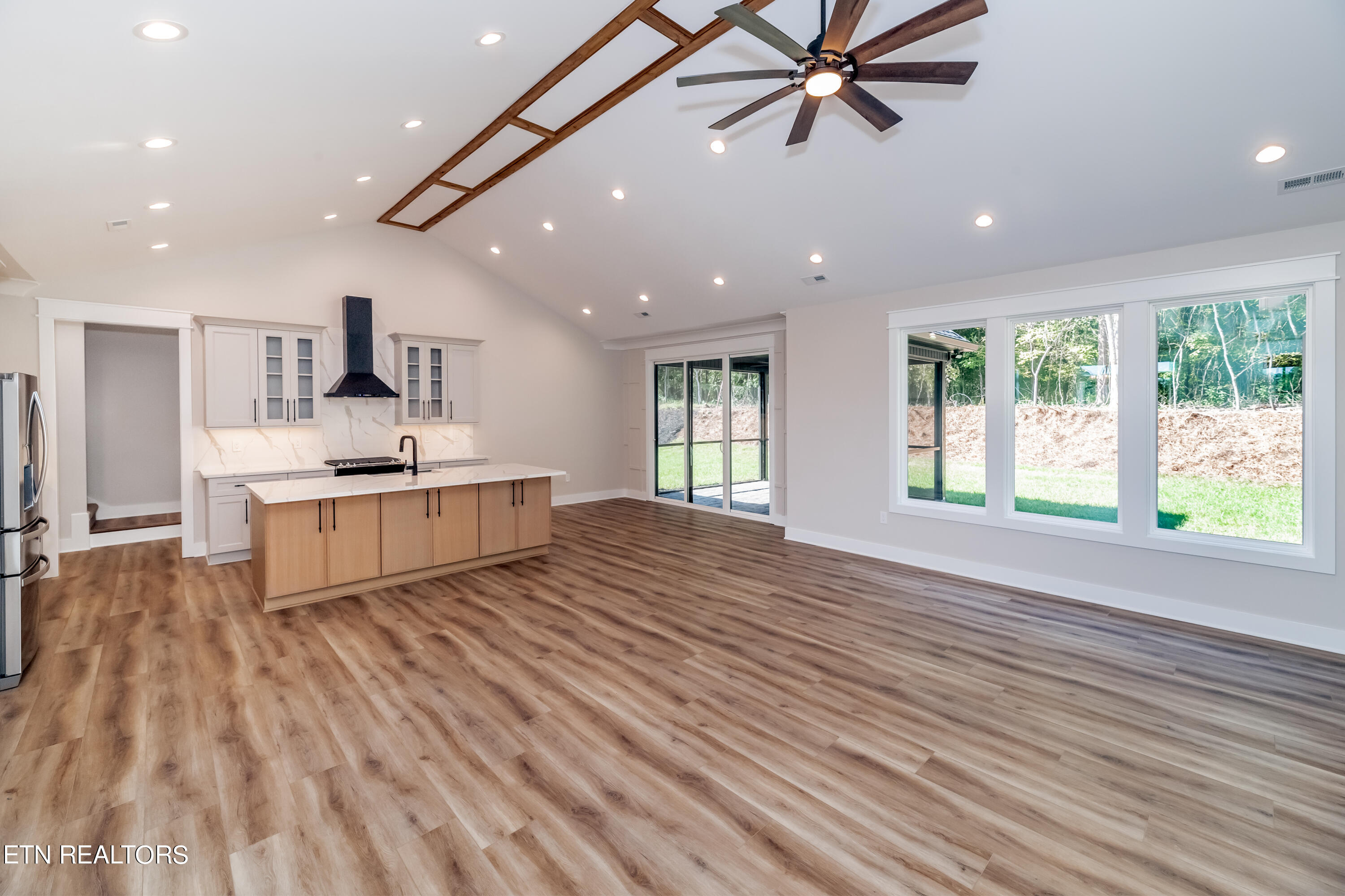 163 Inagehi Way Property Photo 13