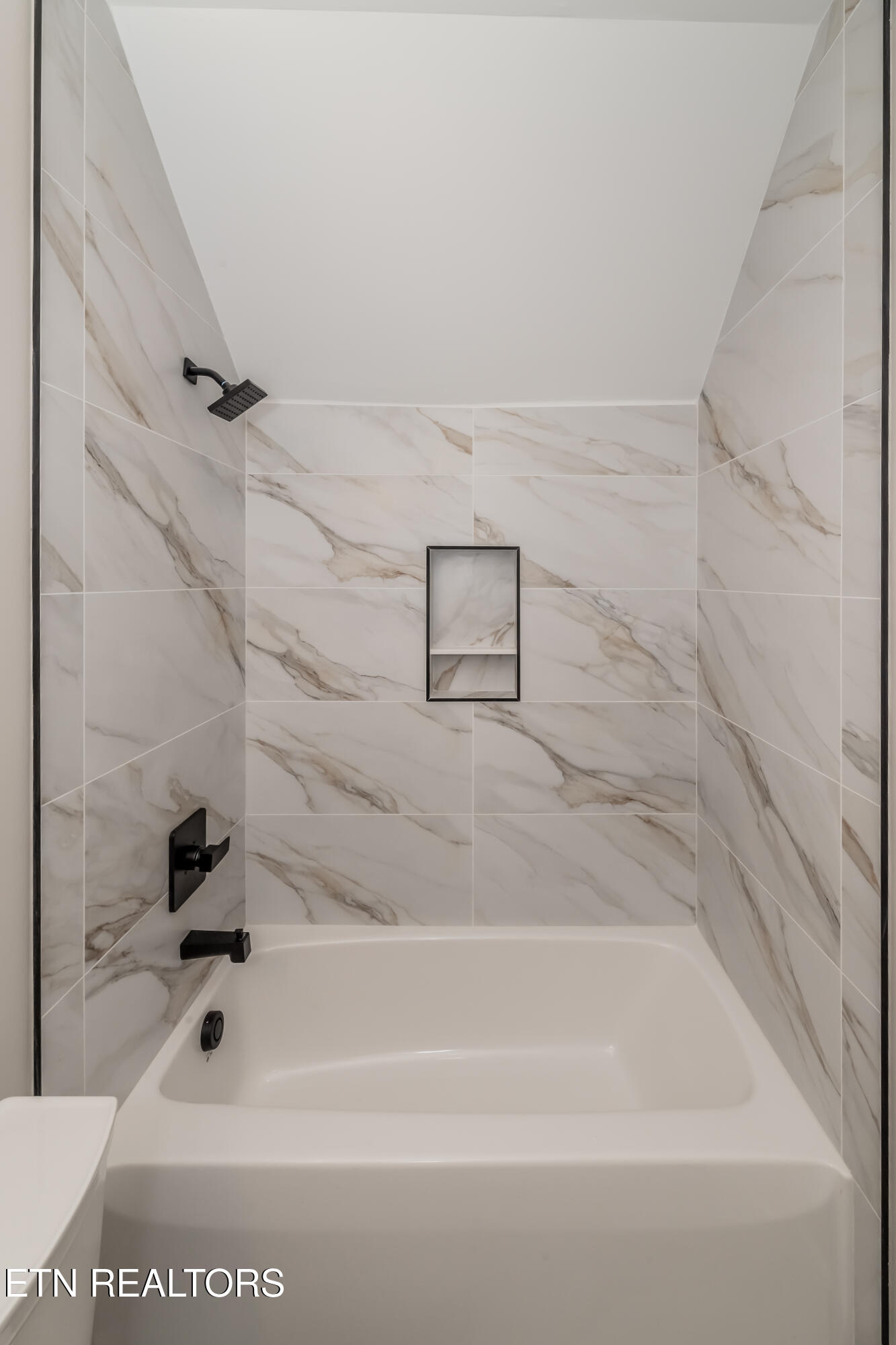 163 Inagehi Way Property Photo 53