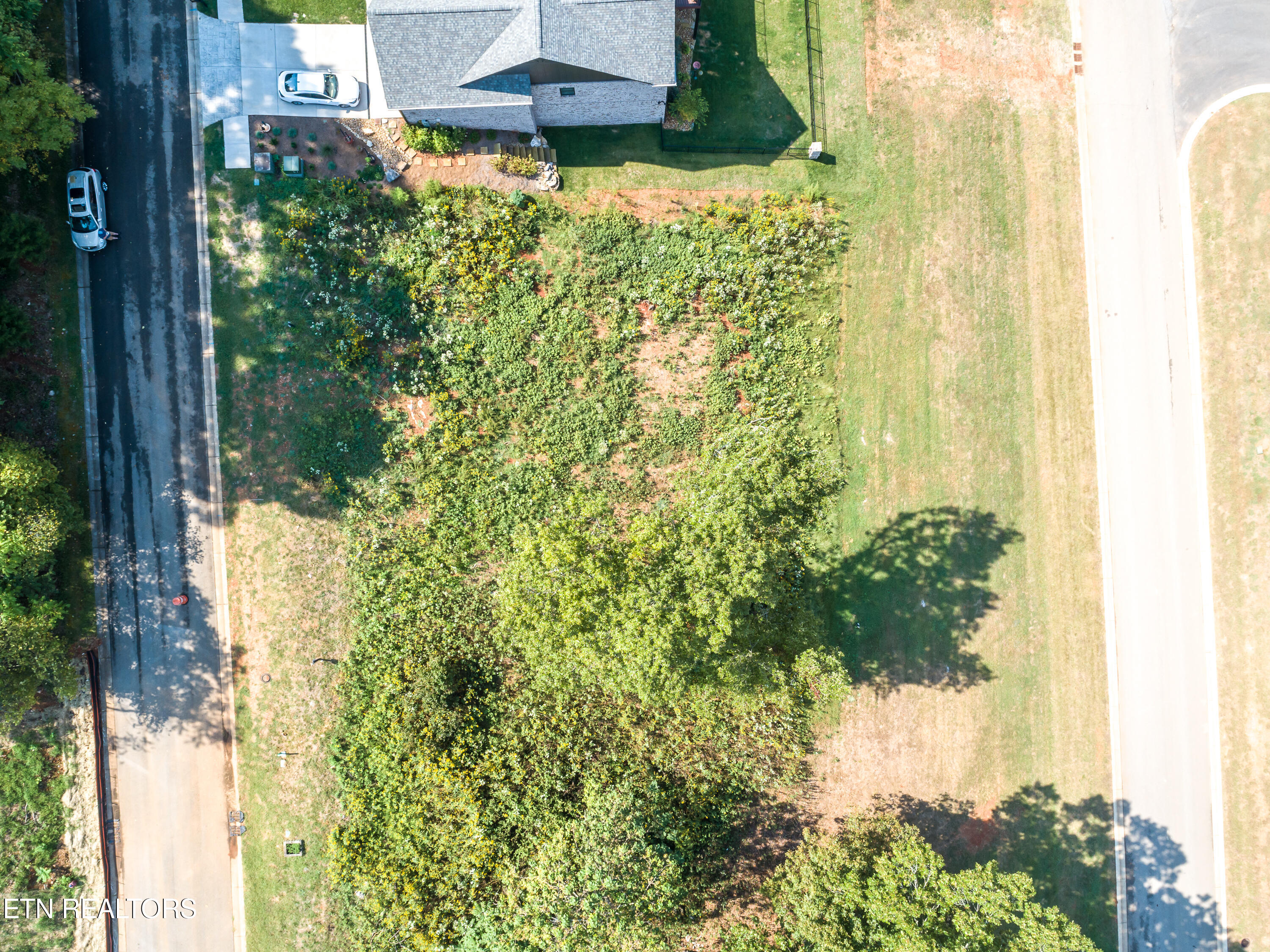 967 Black Cove Lane Property Photo 17