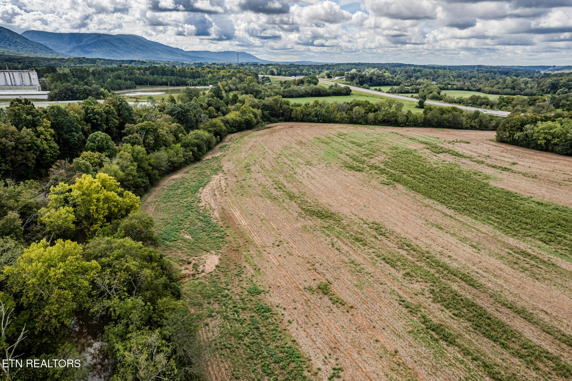 County Road 885 Property Photo 4