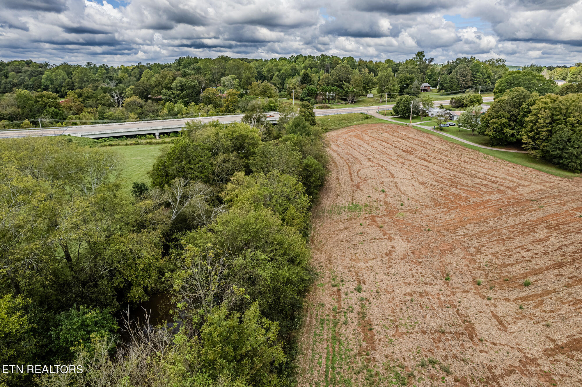 County Road 885 Property Photo 9