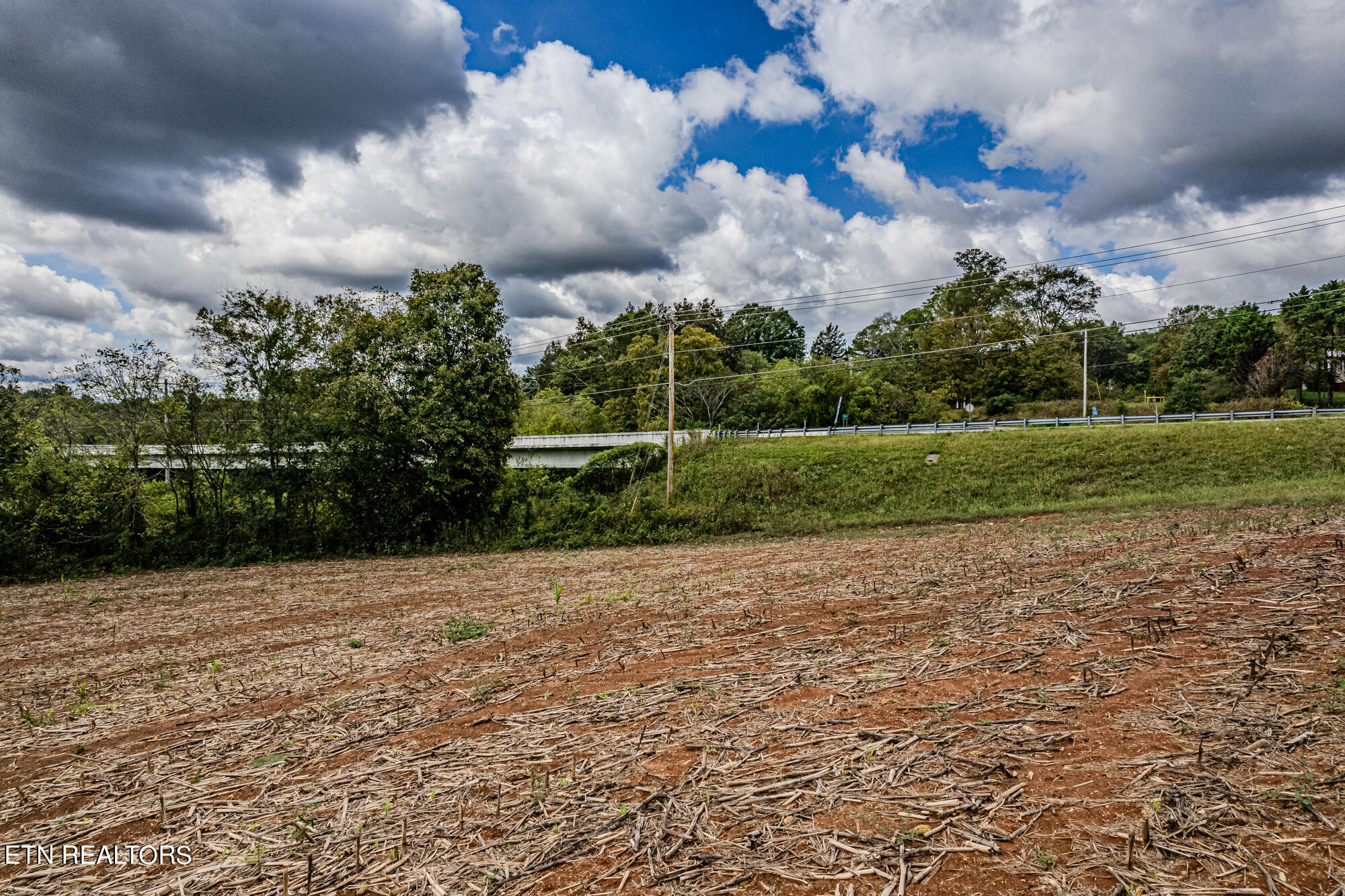 County Road 885 Property Photo 11