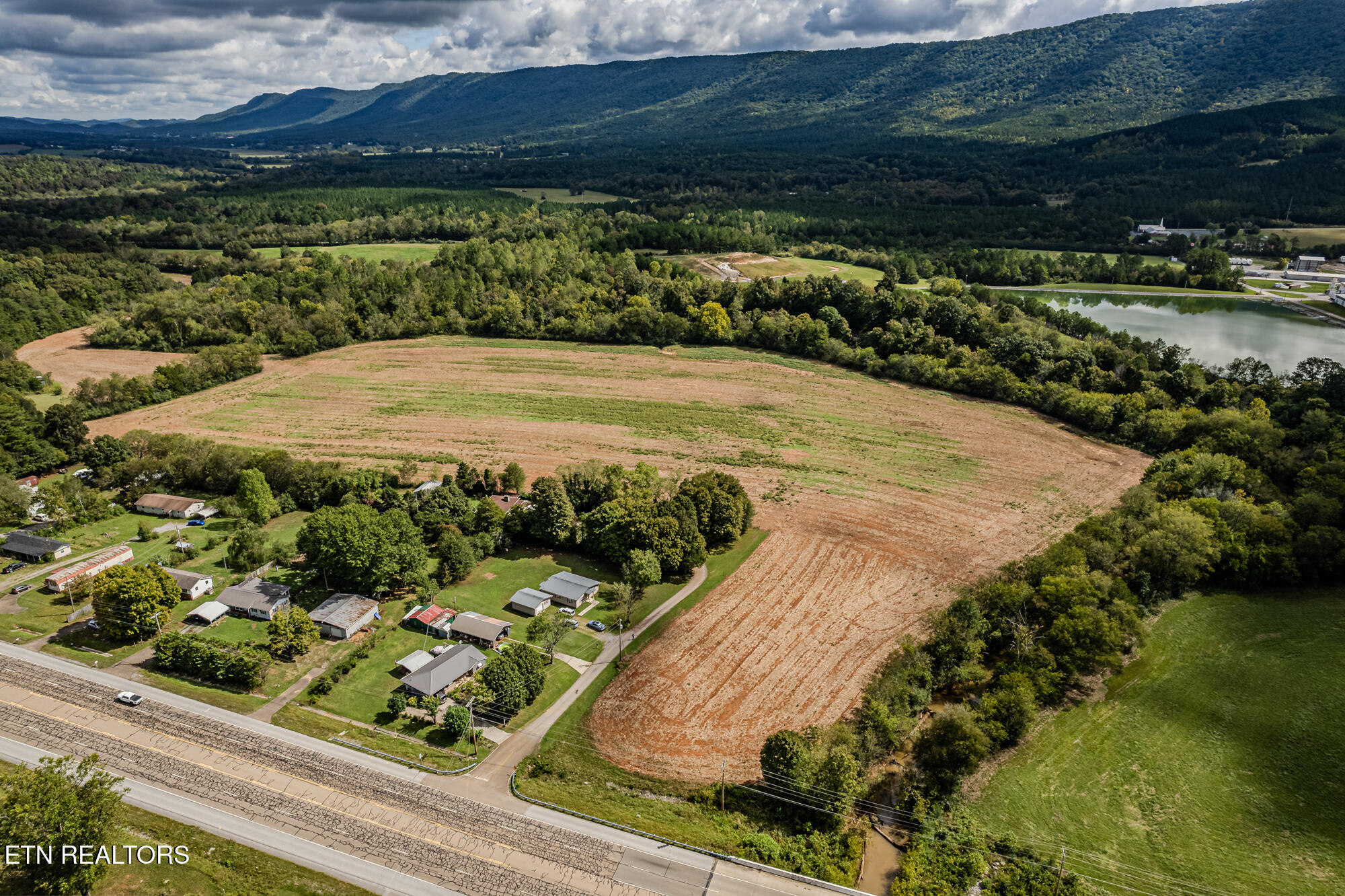 County Road 885 Property Photo 15