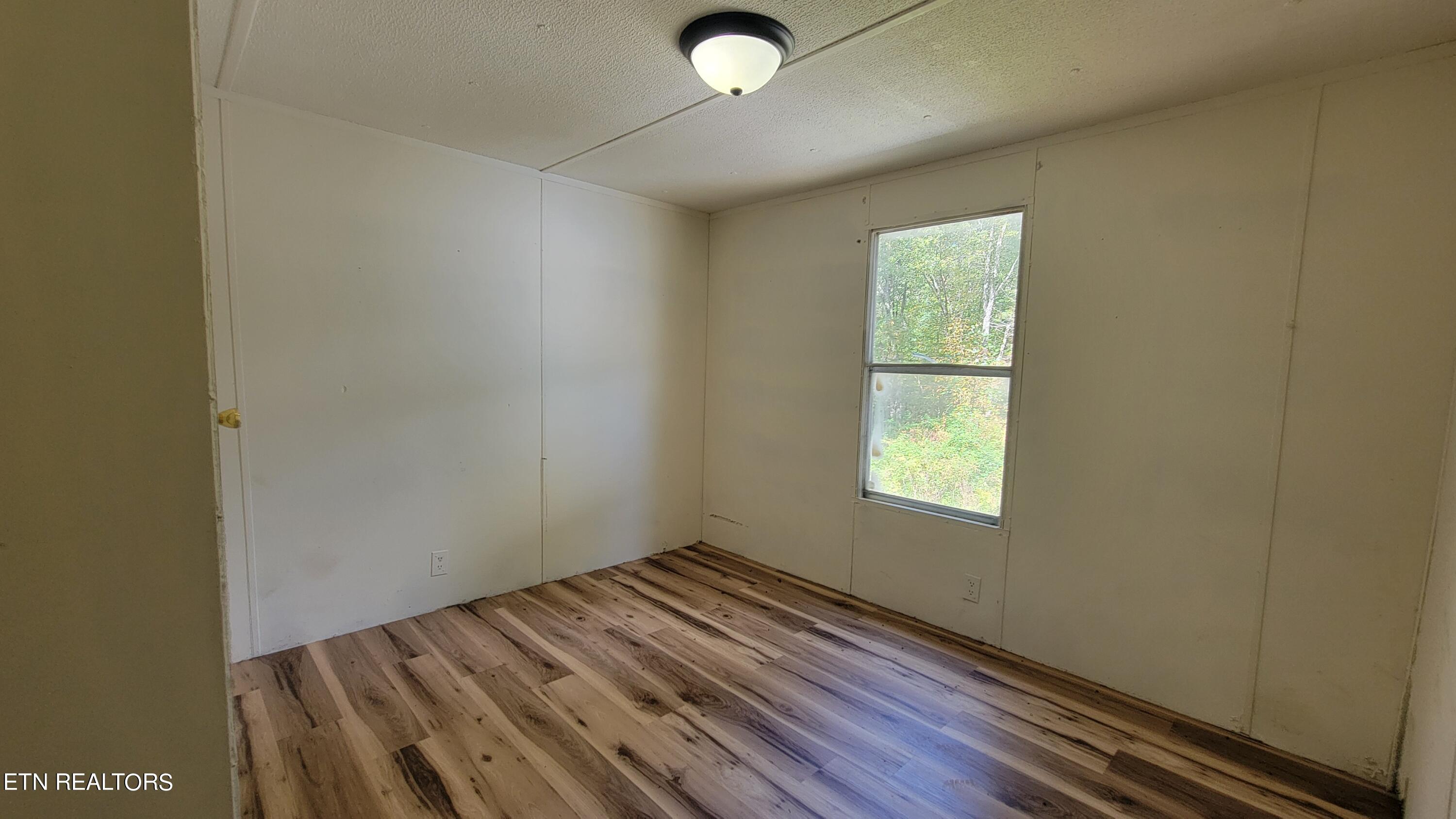 613 John Q Wyatt Rd Property Photo 15