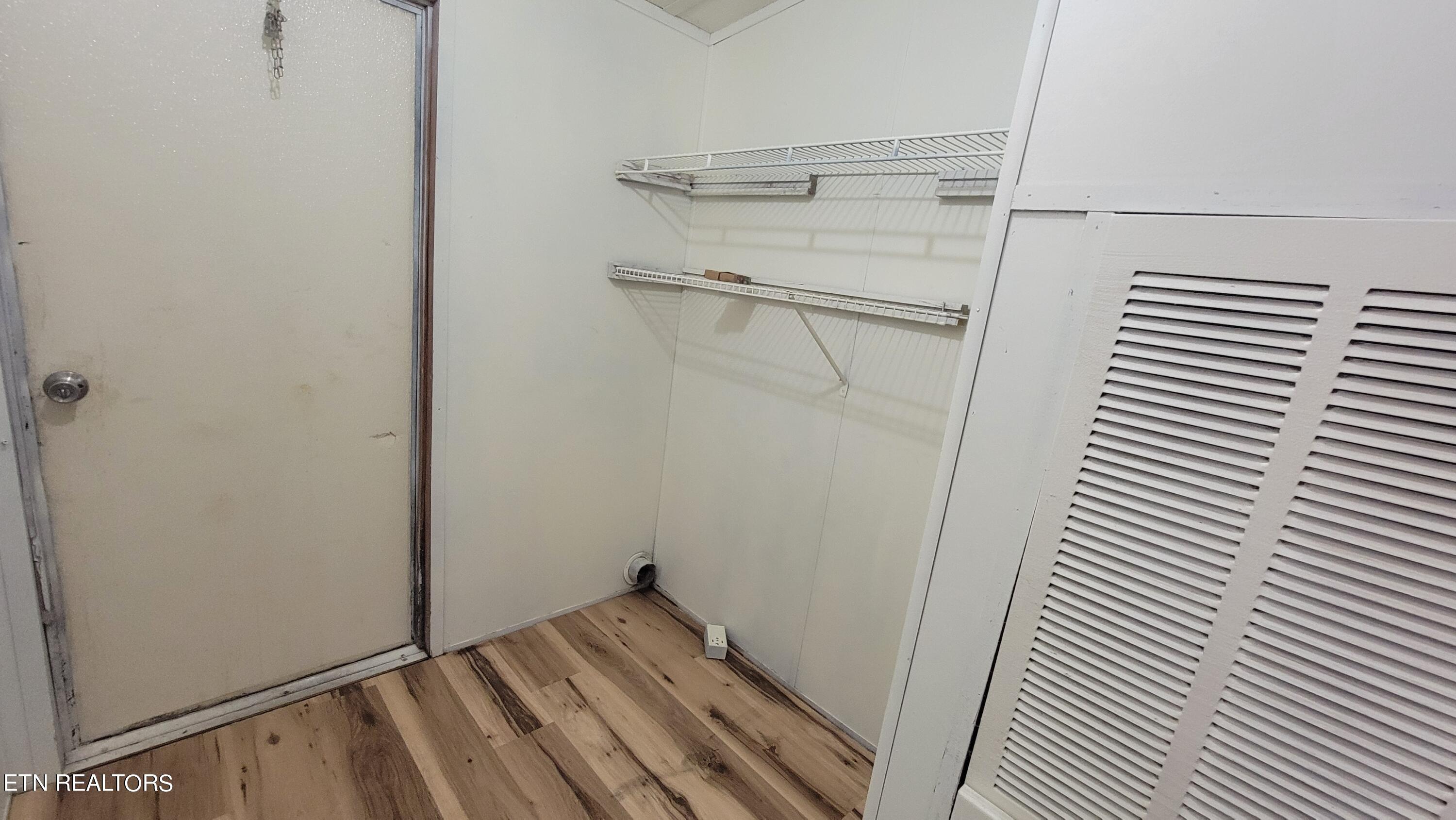 613 John Q Wyatt Rd Property Photo 16