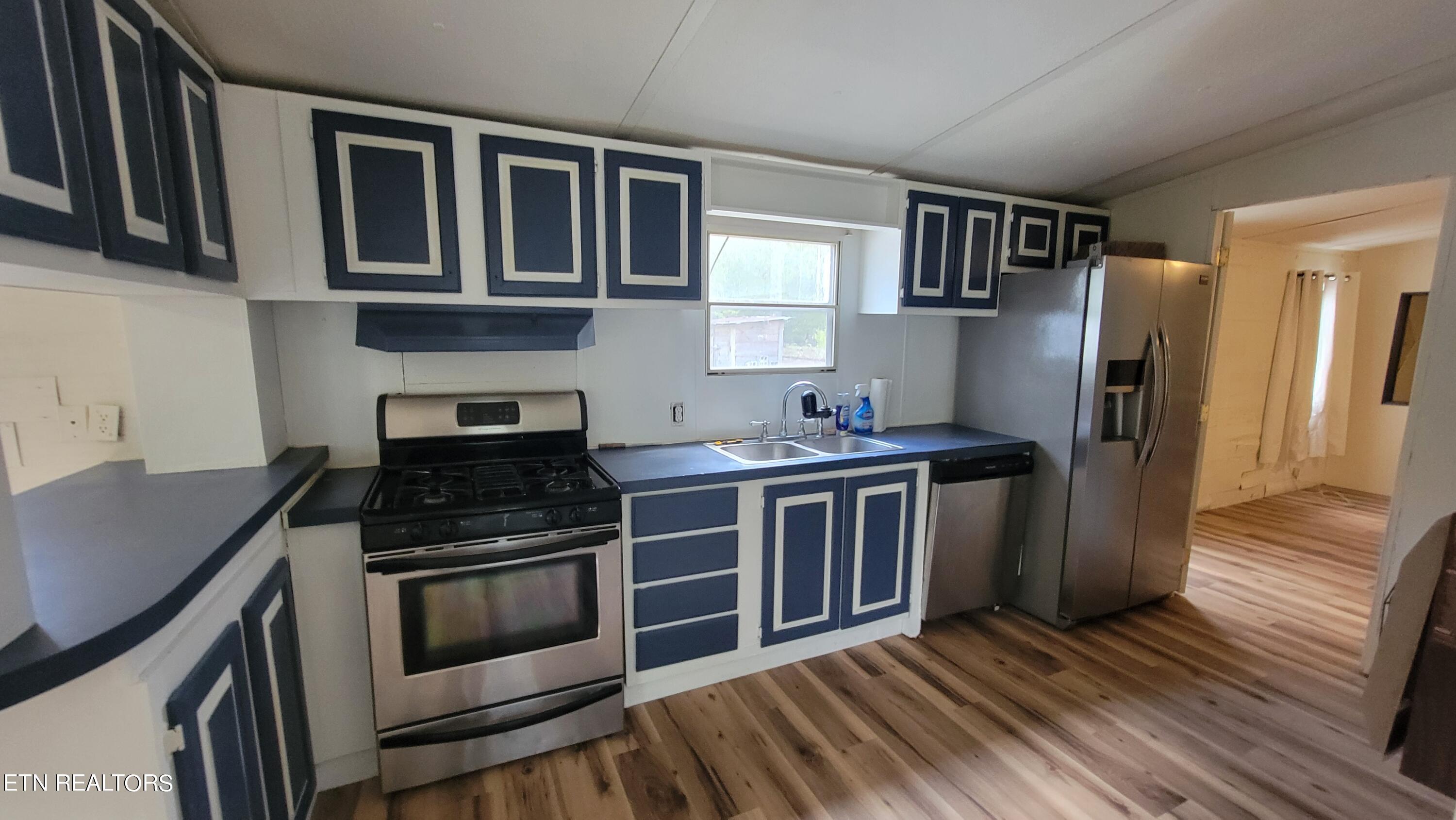 613 John Q Wyatt Rd Property Photo 21
