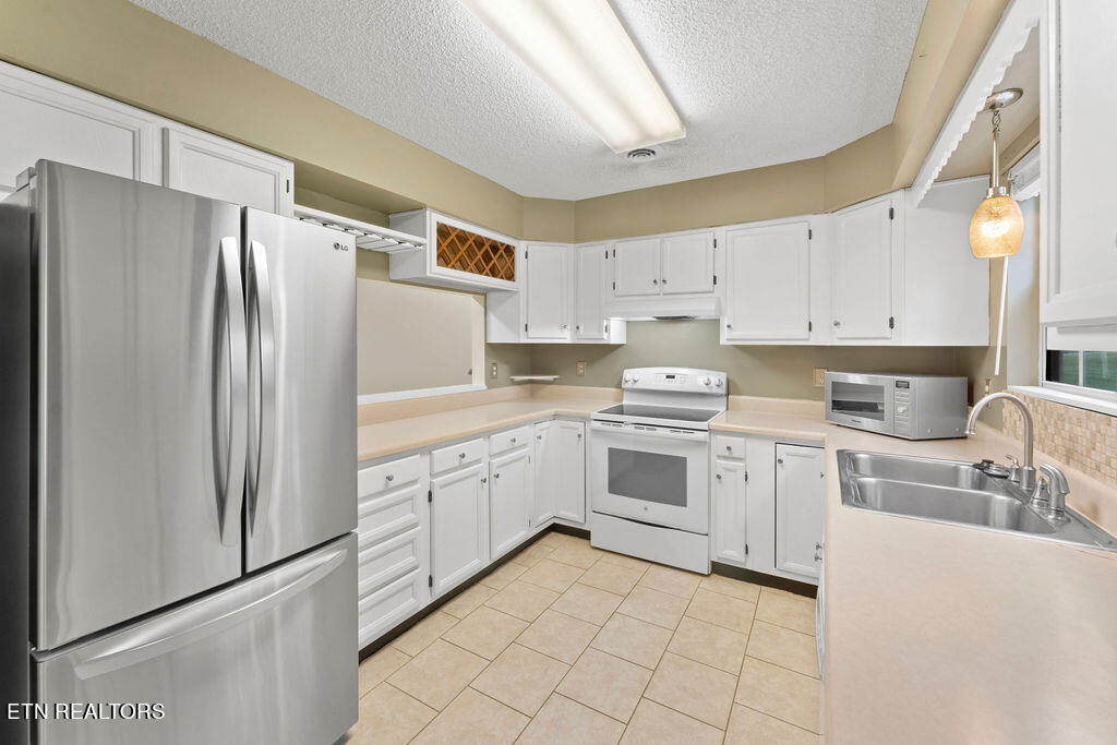 203 Chota View Circle Property Photo 8