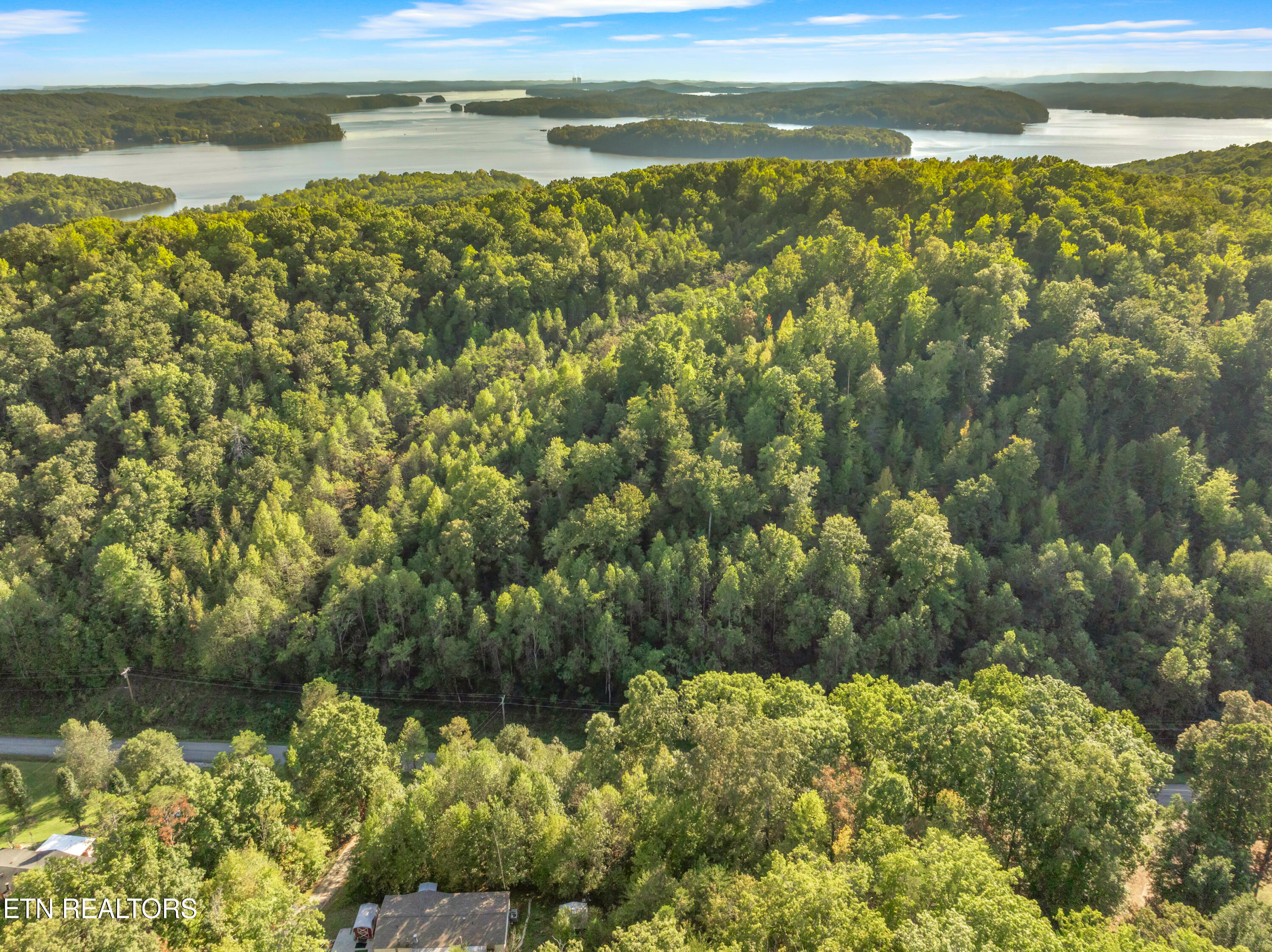 470 Clara Mae Drive Property Photo 11