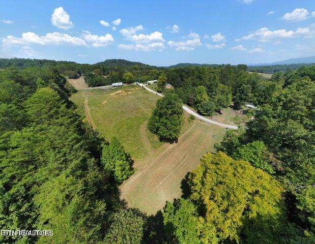 4420 6 Mile Rd Property Photo 4