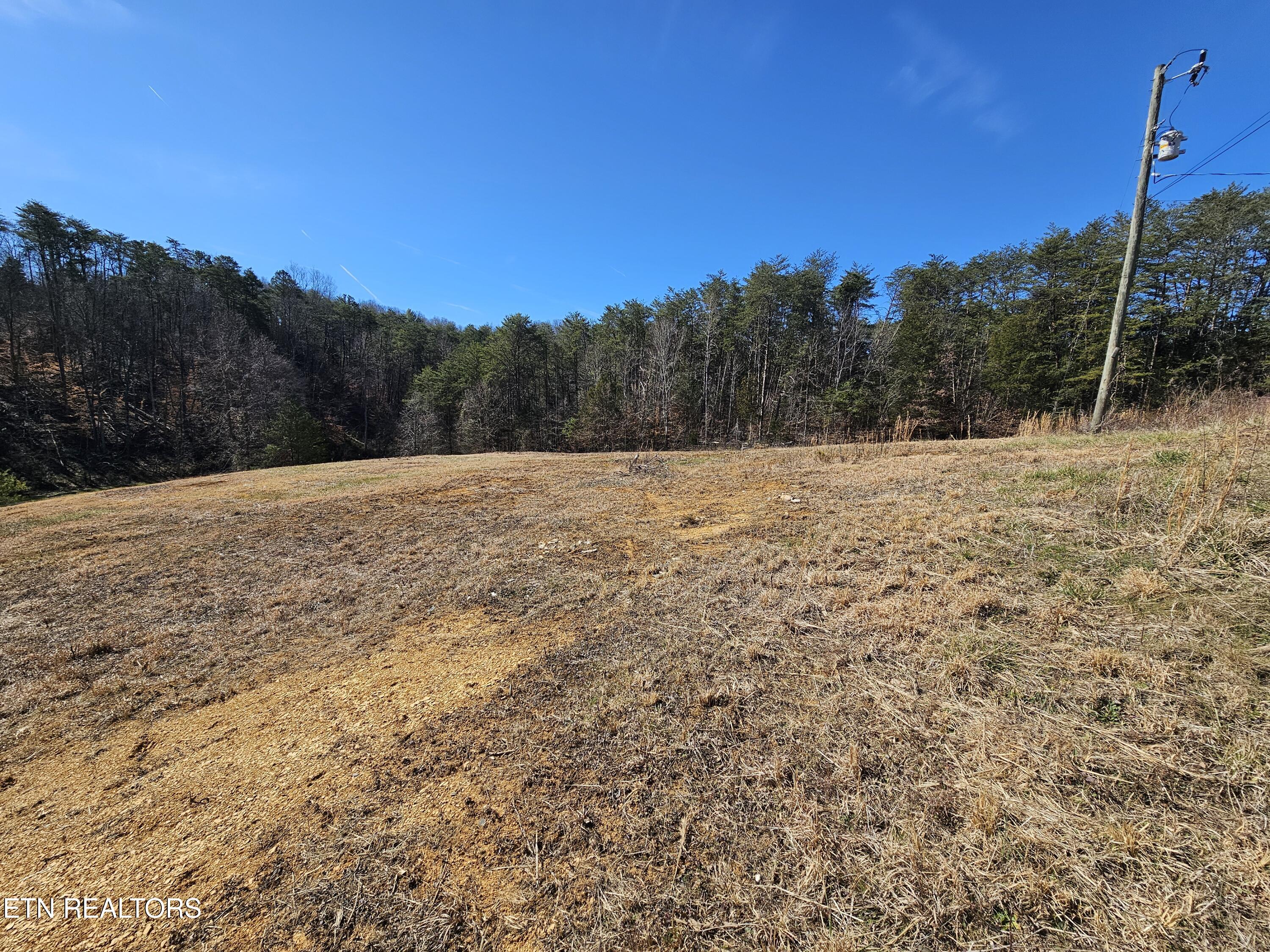 4420 6 Mile Rd Property Photo 6