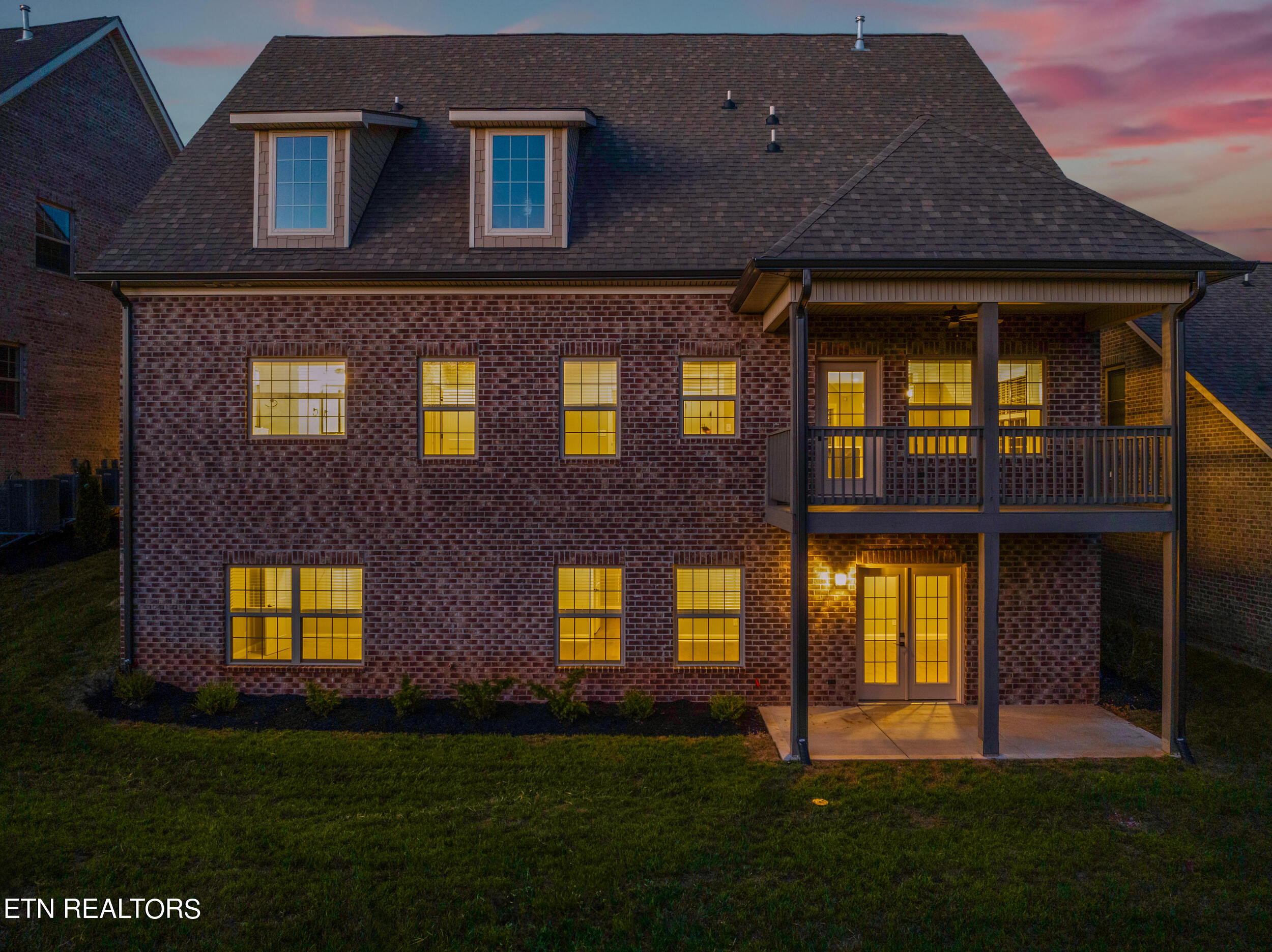 2507 Mishas Meadow Way Way Property Photo 7