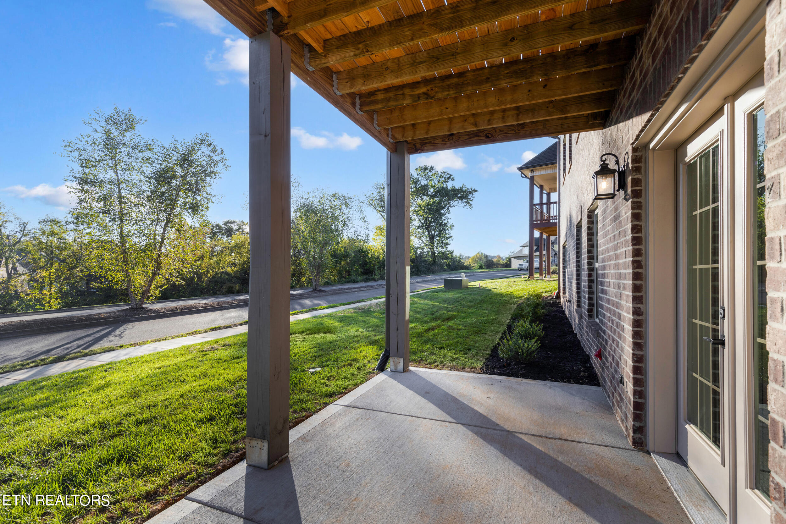 2507 Mishas Meadow Way Way Property Photo 10