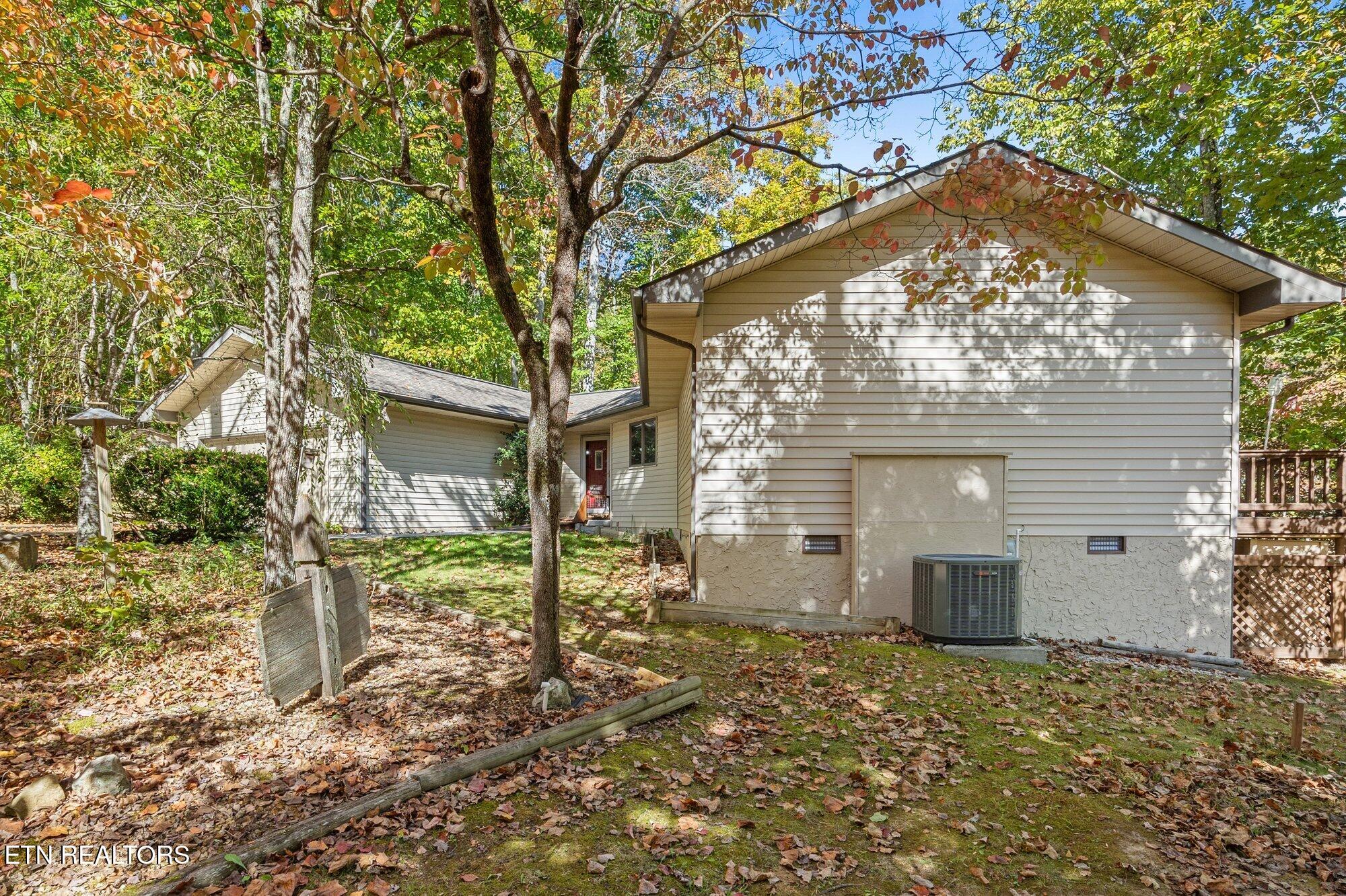 11 Londell Court Property Photo 3