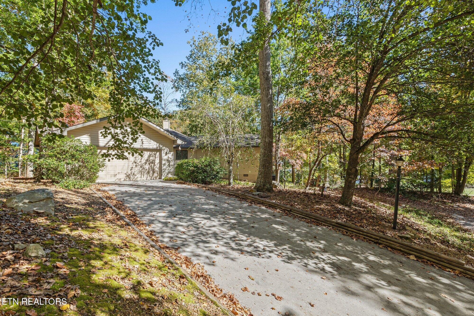 11 Londell Court Property Photo 4