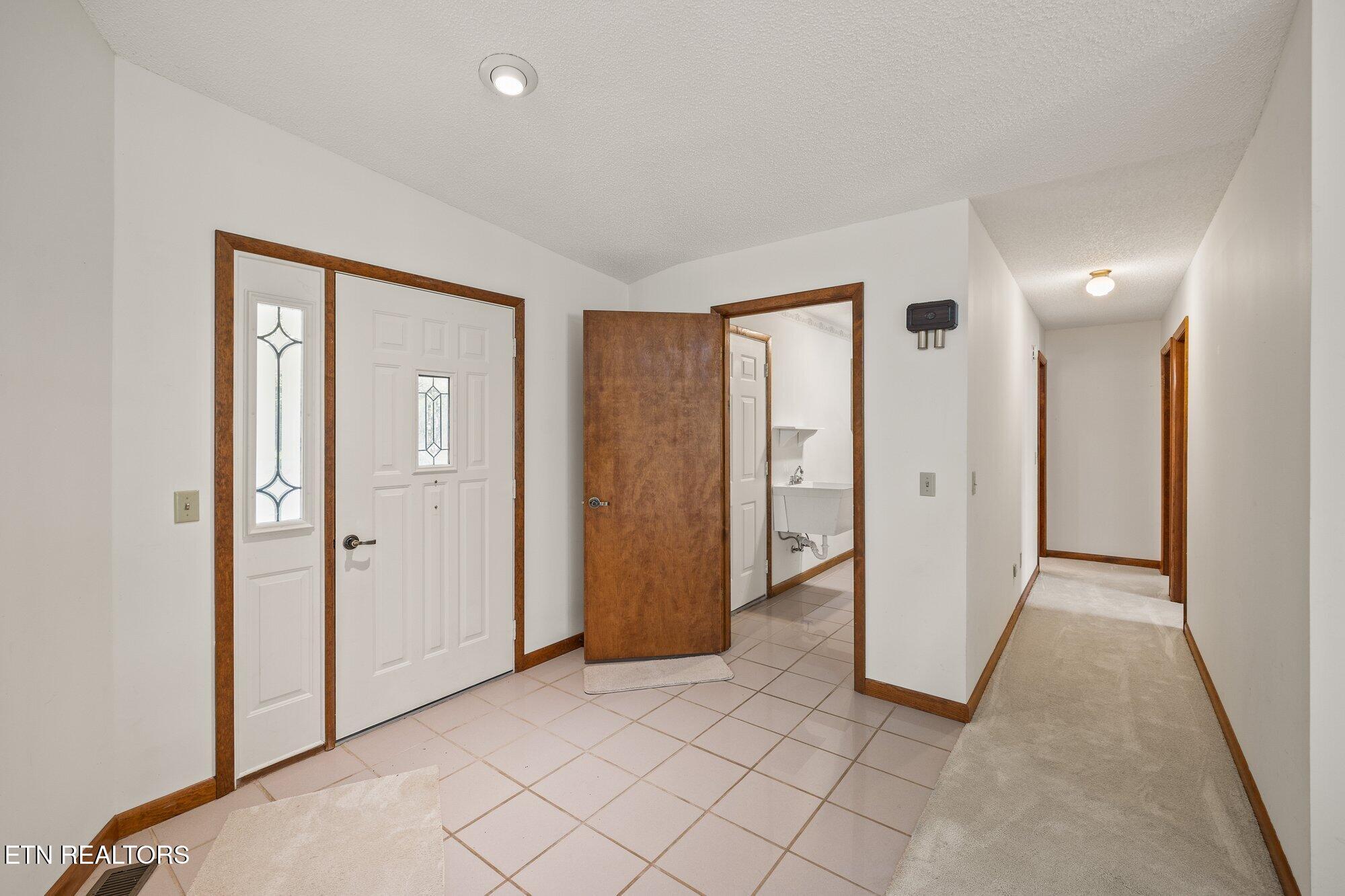 11 Londell Court Property Photo 15