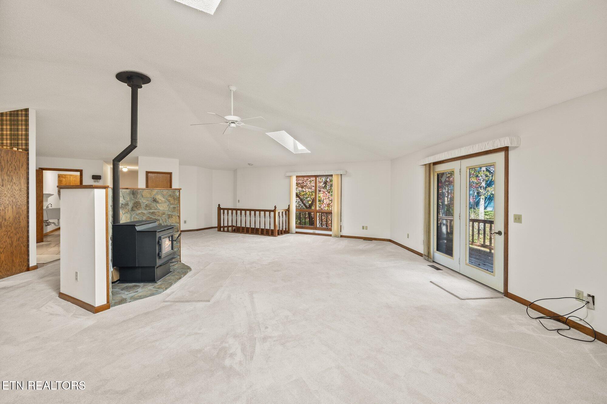 11 Londell Court Property Photo 17