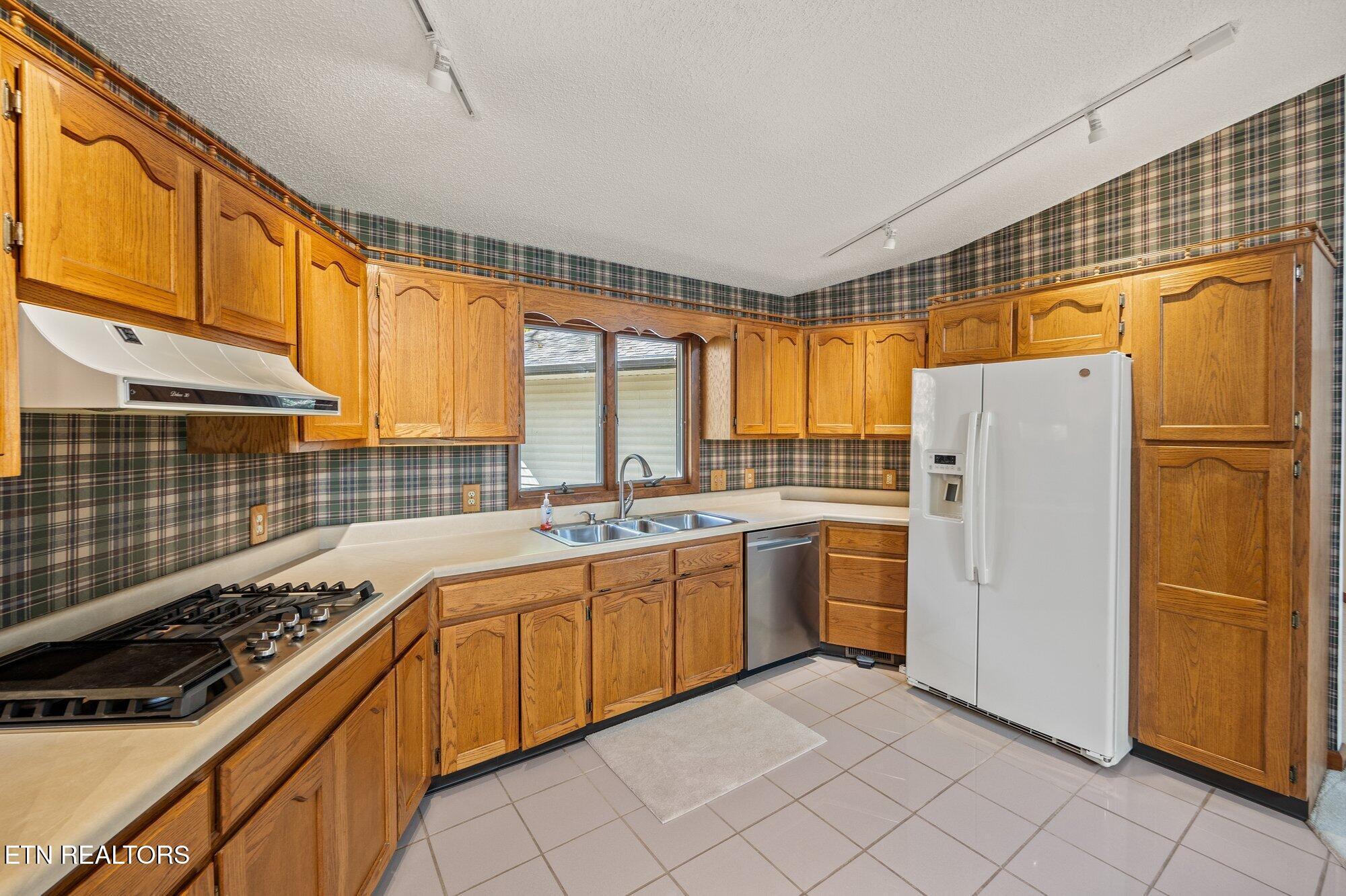 11 Londell Court Property Photo 19