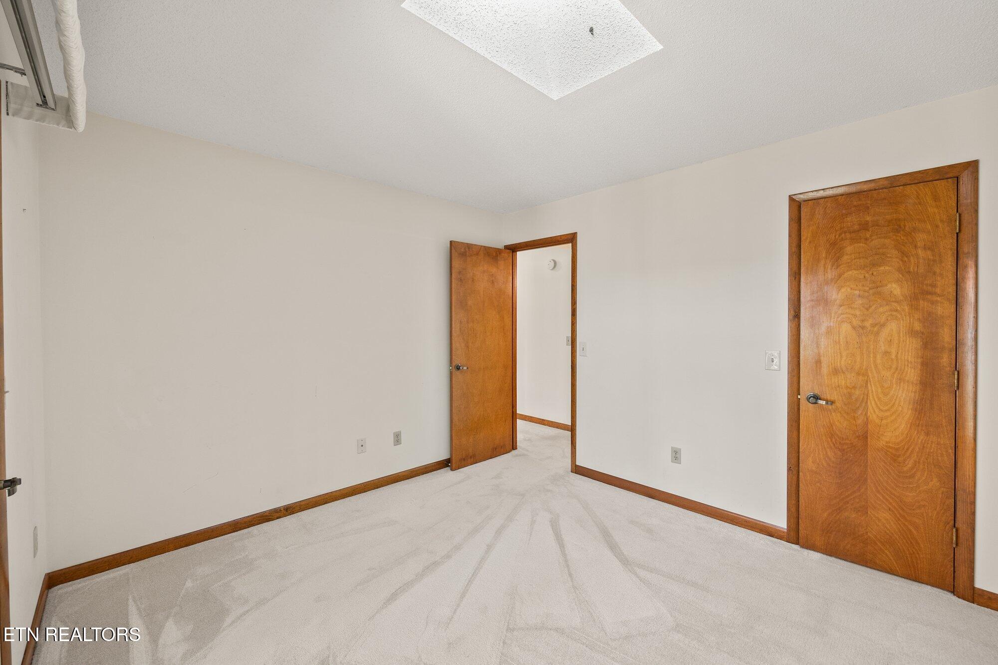 11 Londell Court Property Photo 27