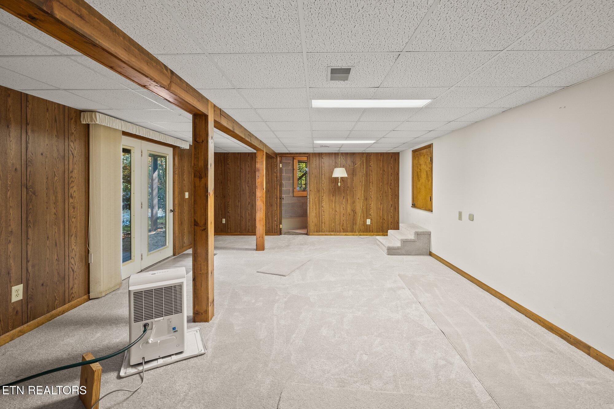 11 Londell Court Property Photo 34