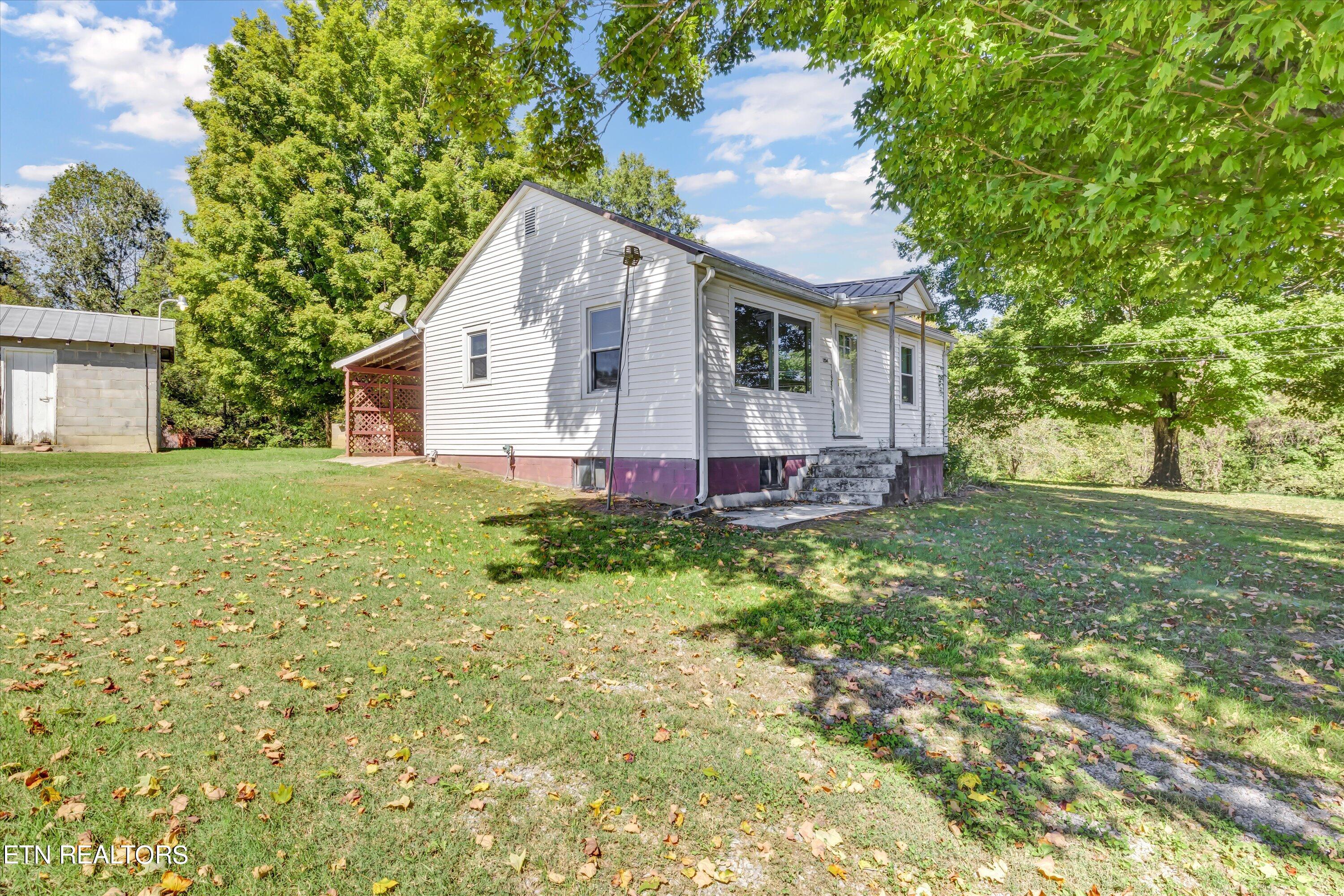 1246 Whites Mill Rd Property Photo 23