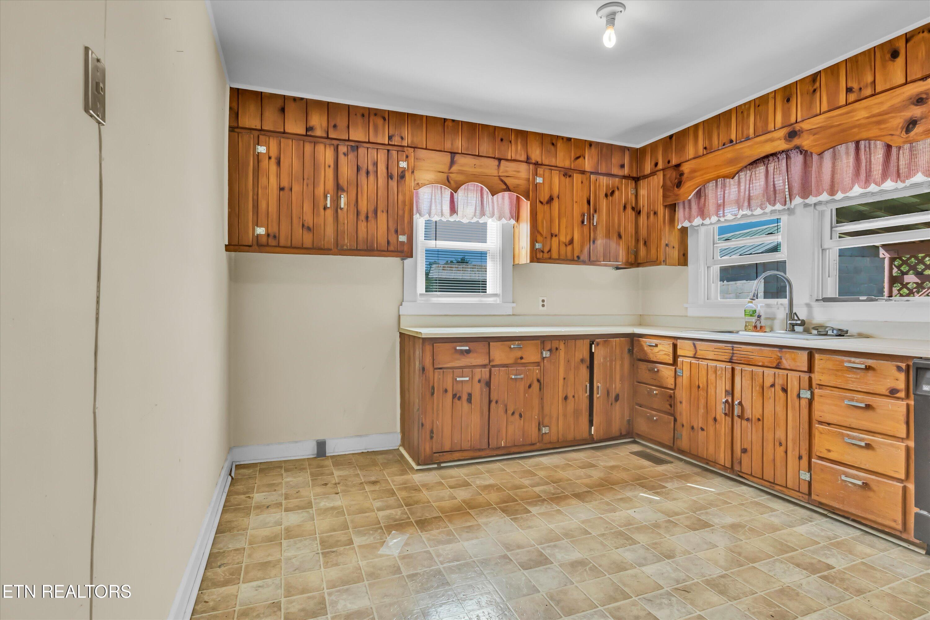 1246 Whites Mill Rd Property Photo 31