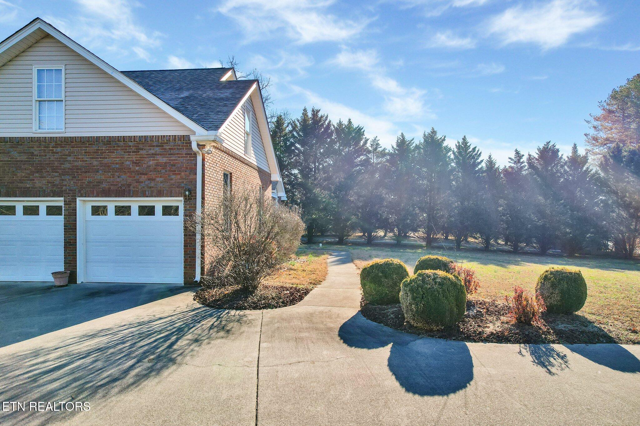 3090 Old Freewill Rd Property Photo 6
