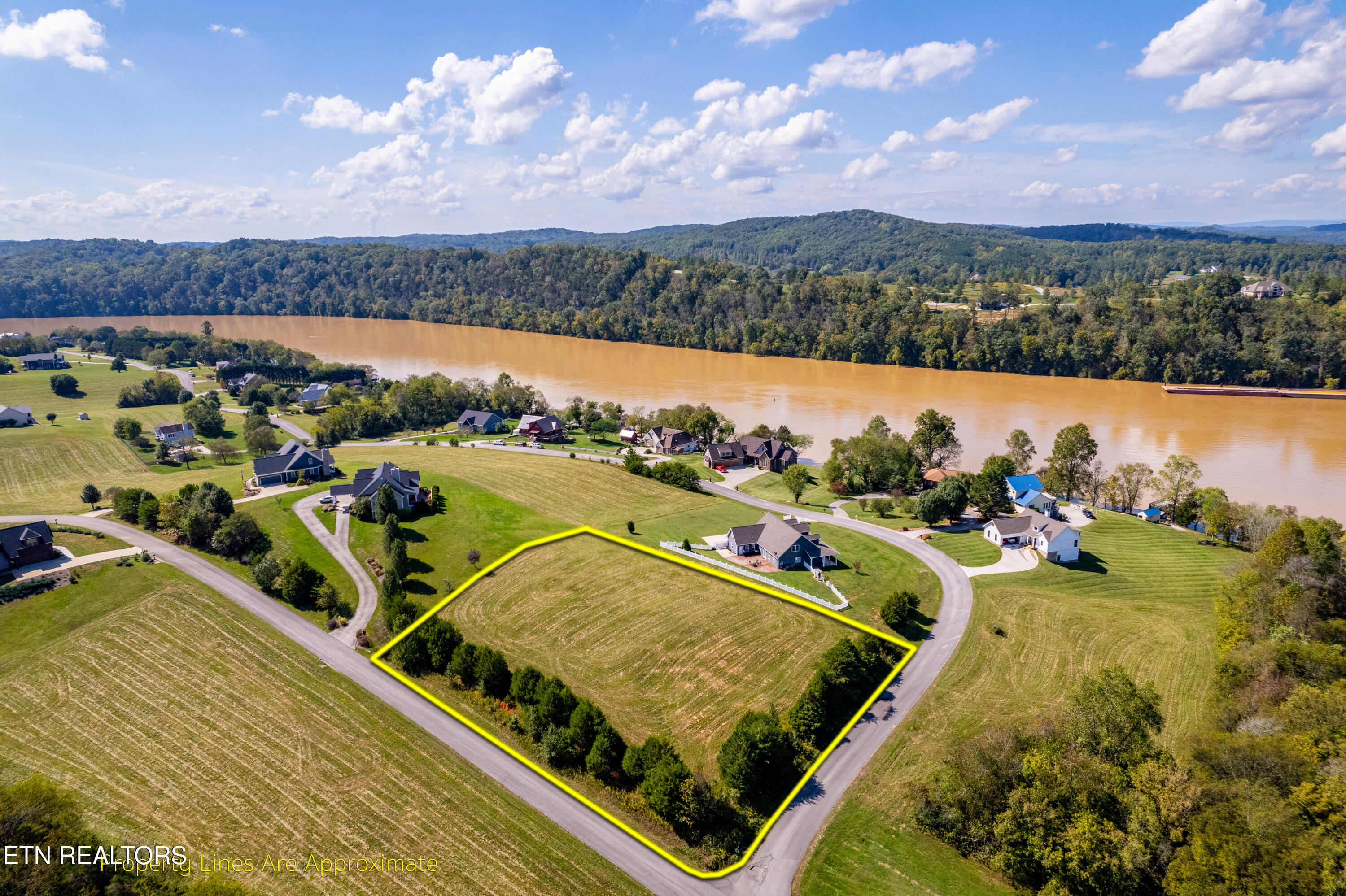 Marble Bluff Drive Property Photo 10