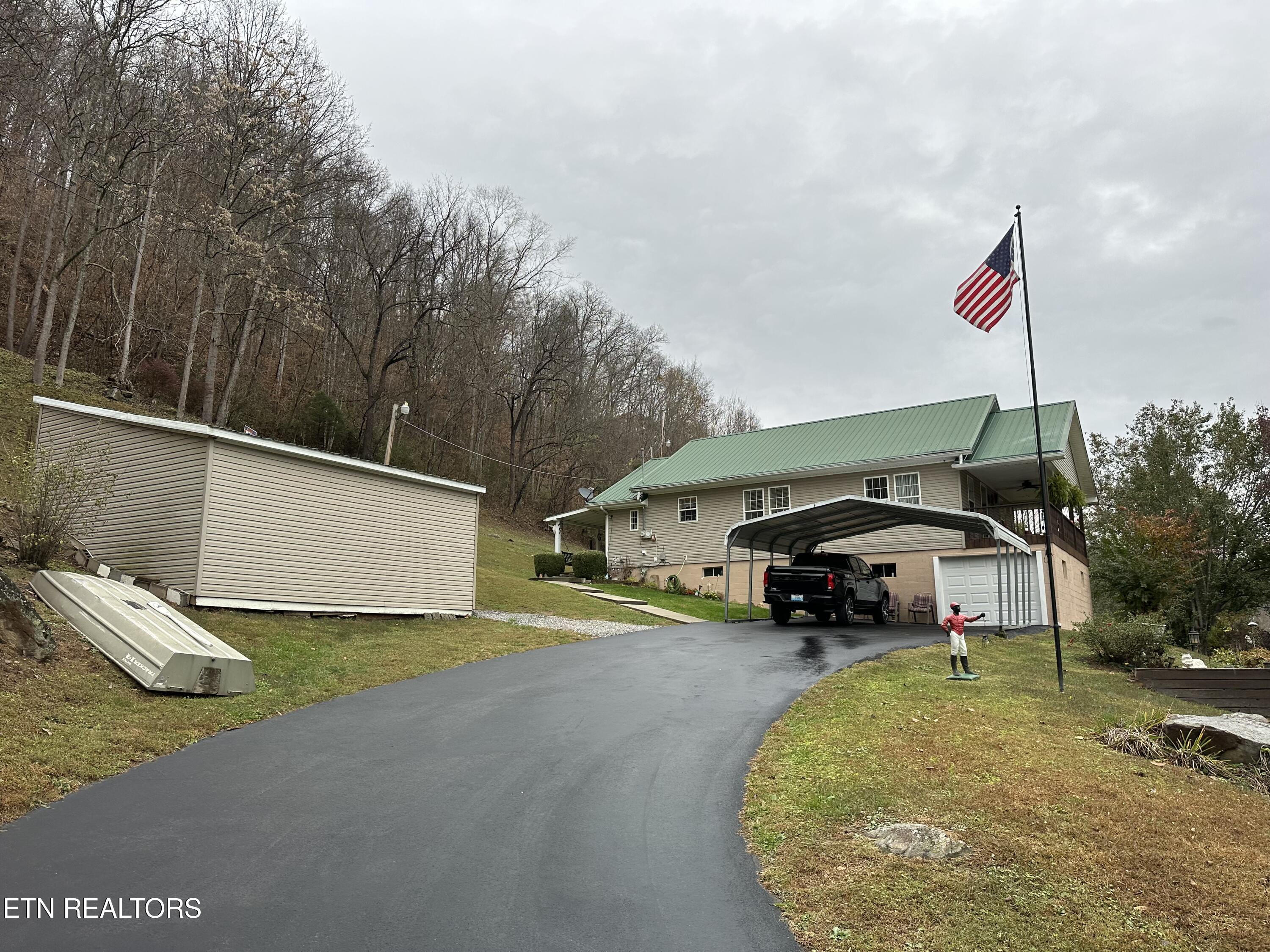 59 River Rd Property Photo 6