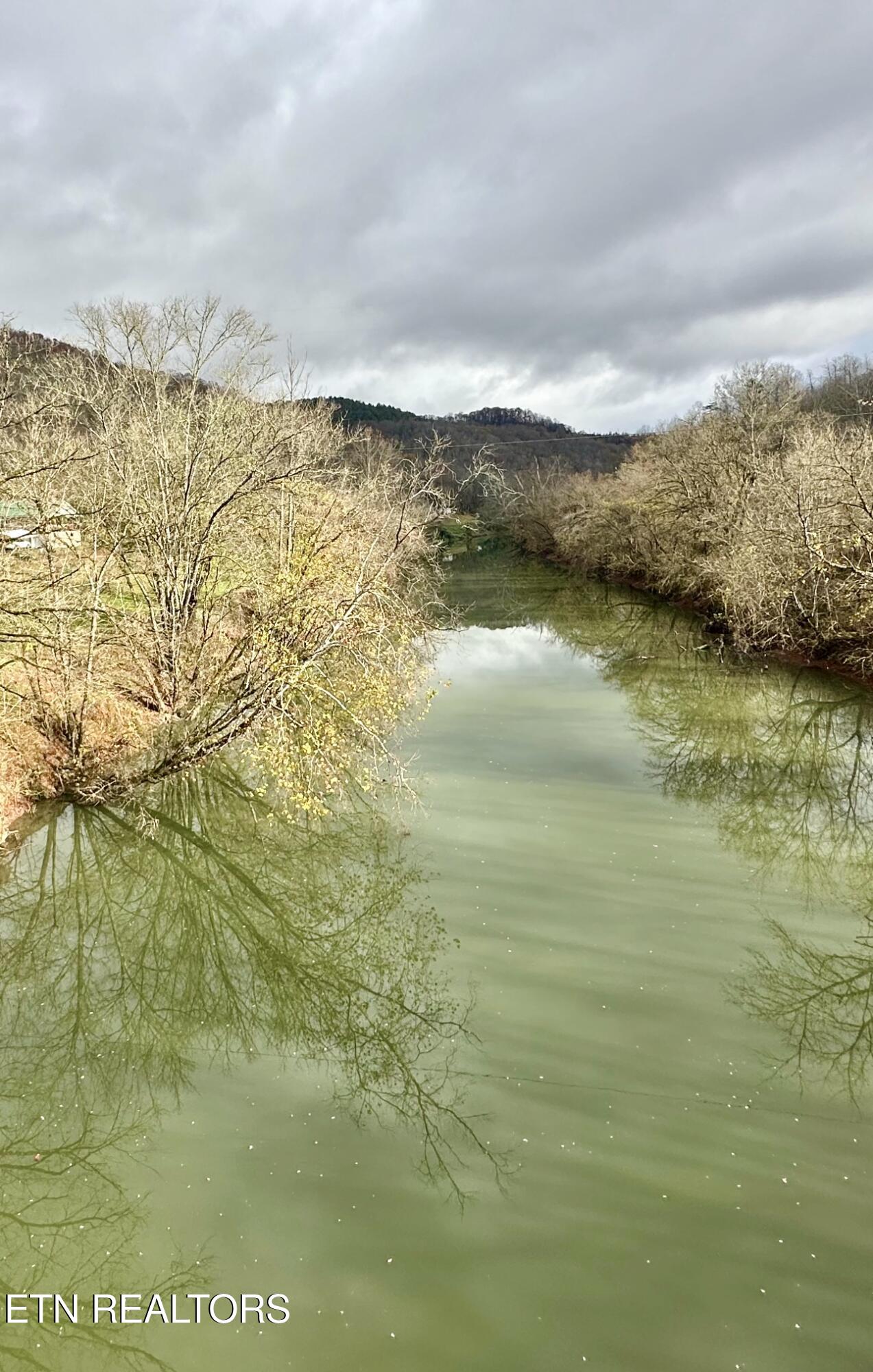 59 River Rd Property Photo 8