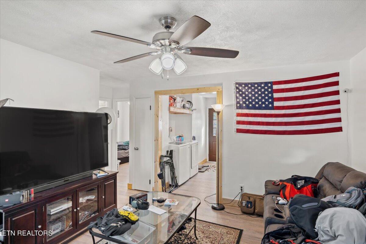 2829 Black Oak Rd Property Photo 5