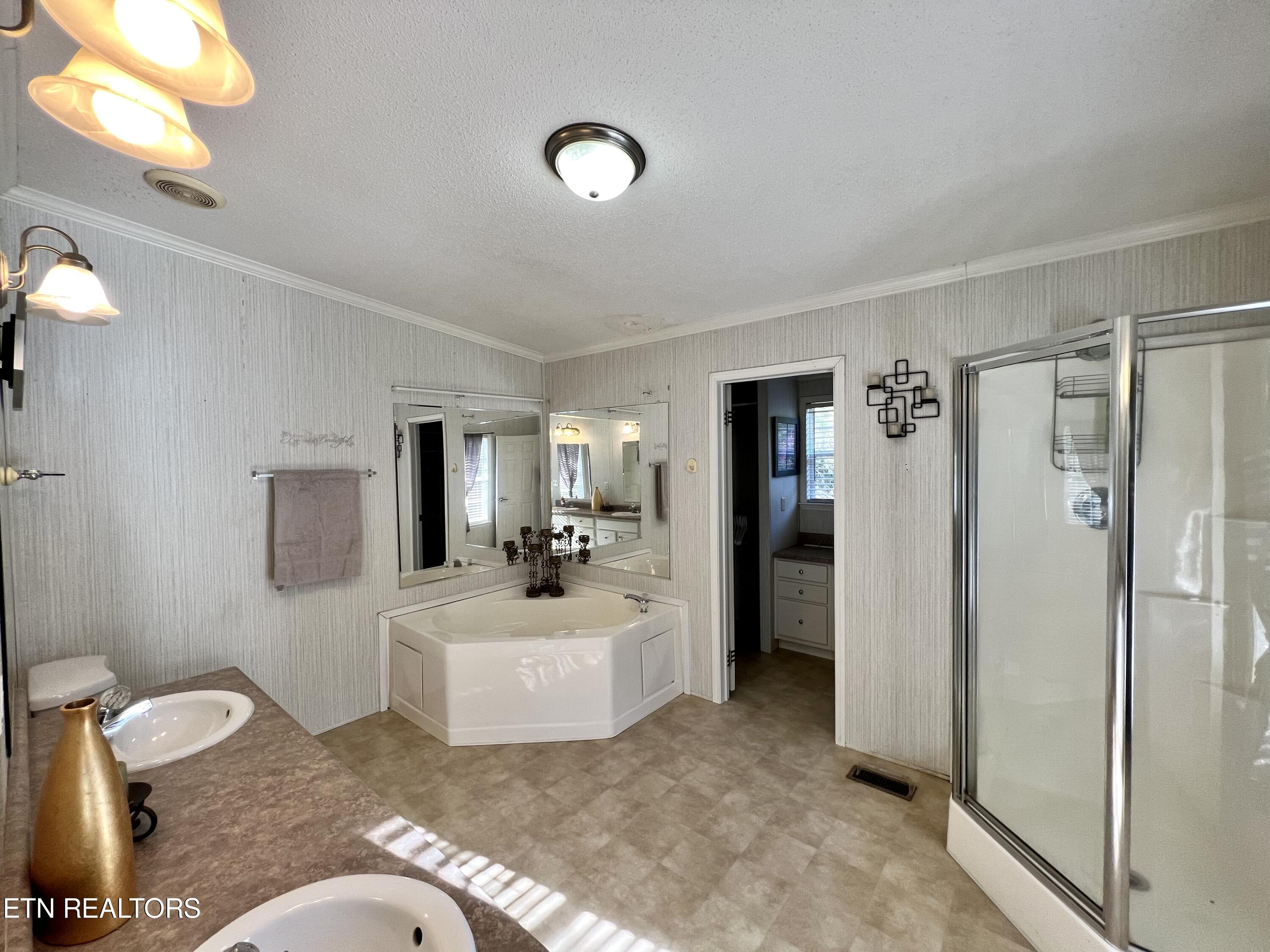 123 Doc Huling Rd Property Photo 17