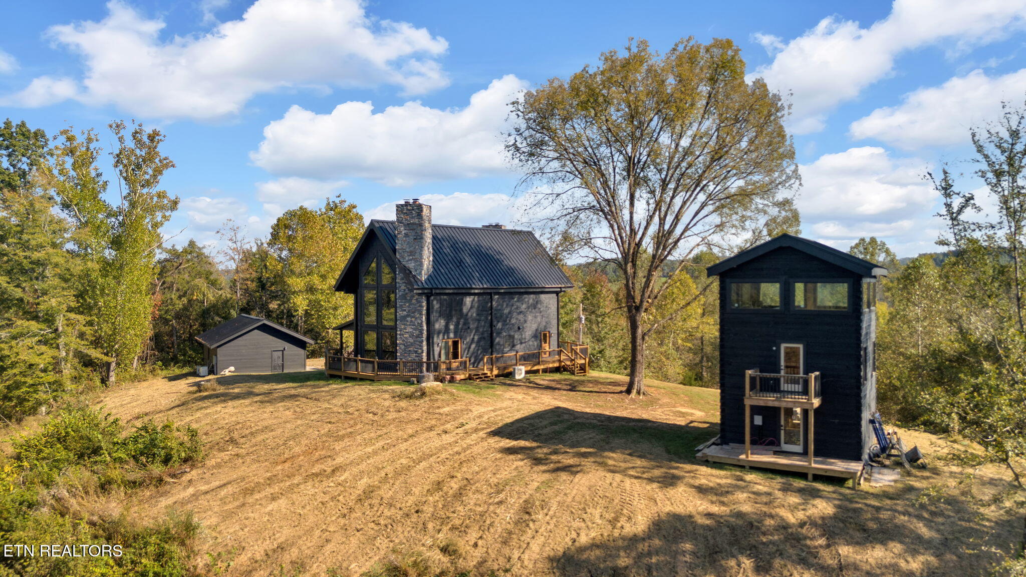 833 Duck Creek Rd Property Photo 10