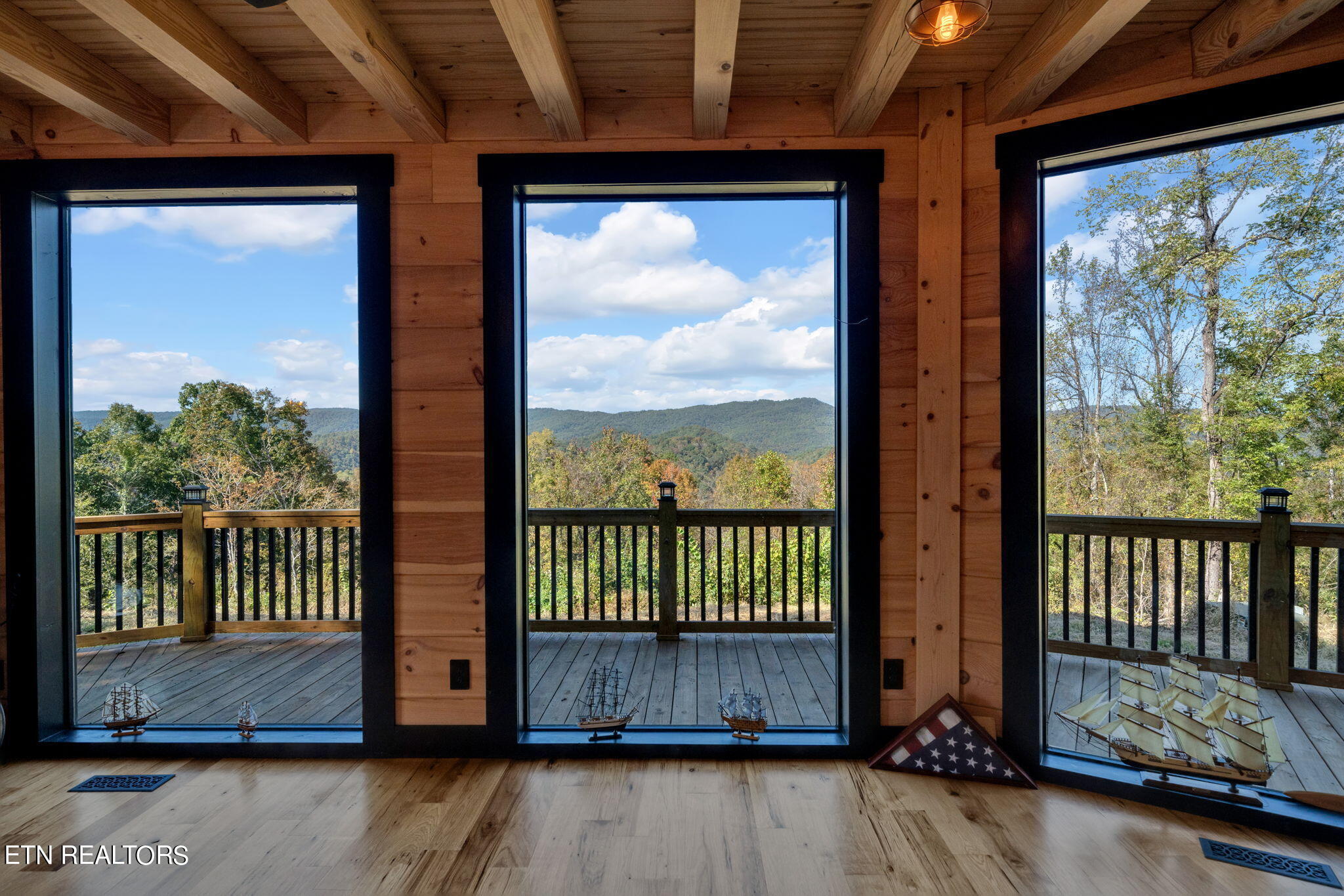 833 Duck Creek Rd Property Photo 21