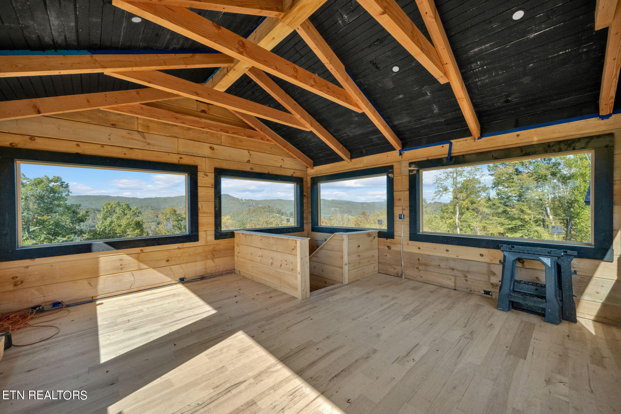 833 Duck Creek Rd Property Photo 48