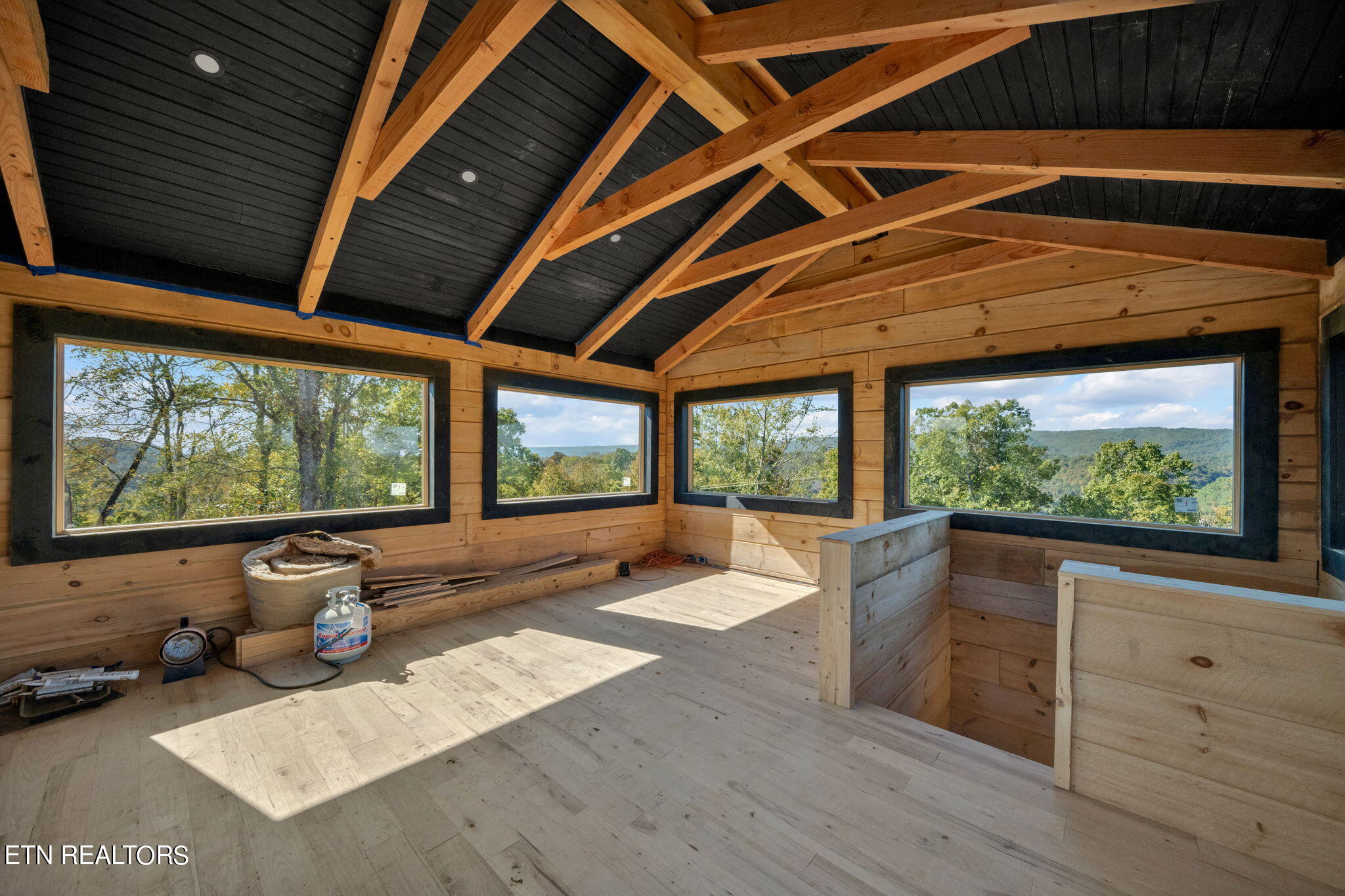 833 Duck Creek Rd Property Photo 49