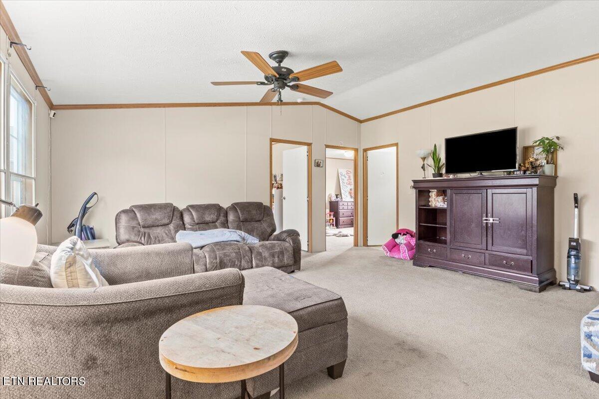7712 Millertown Pike Property Photo 4