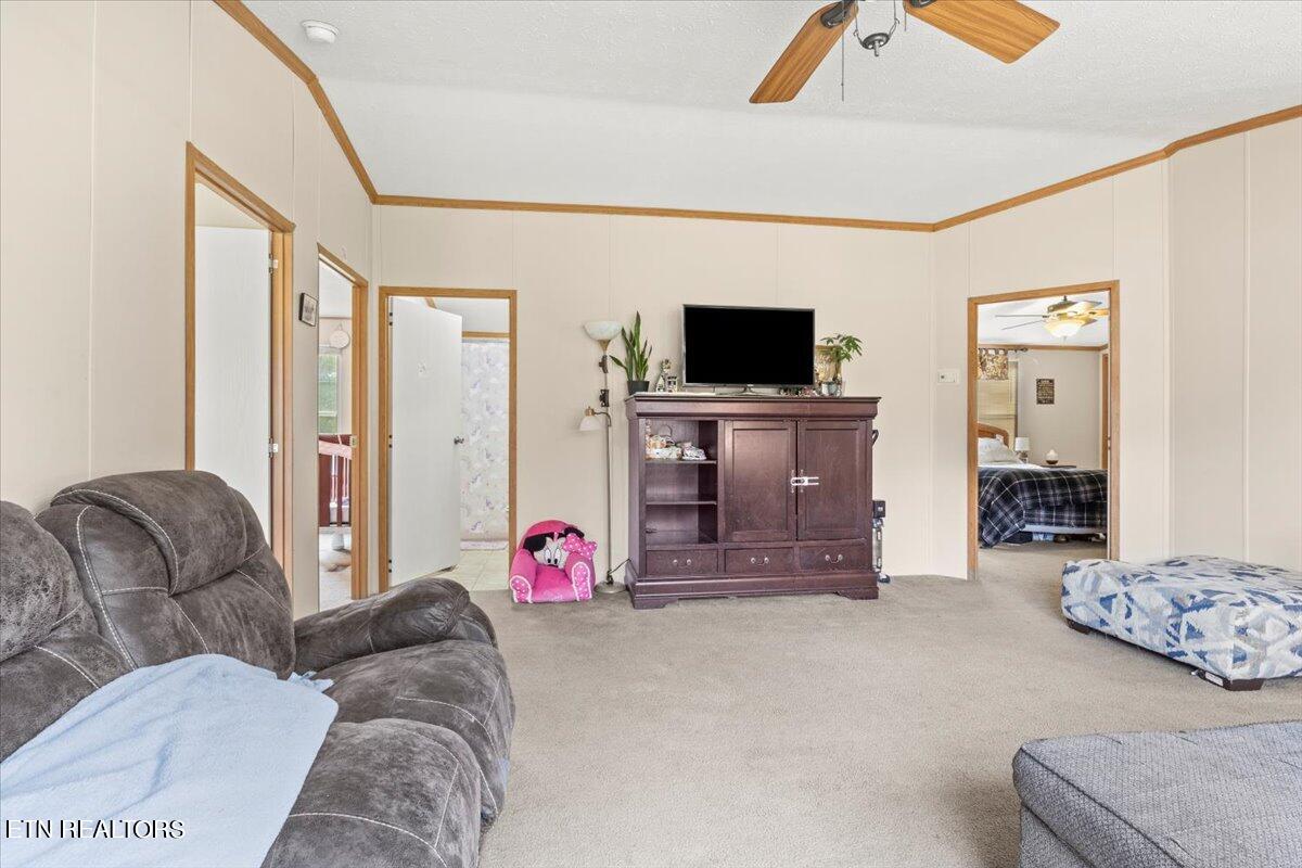 7712 Millertown Pike Property Photo 5