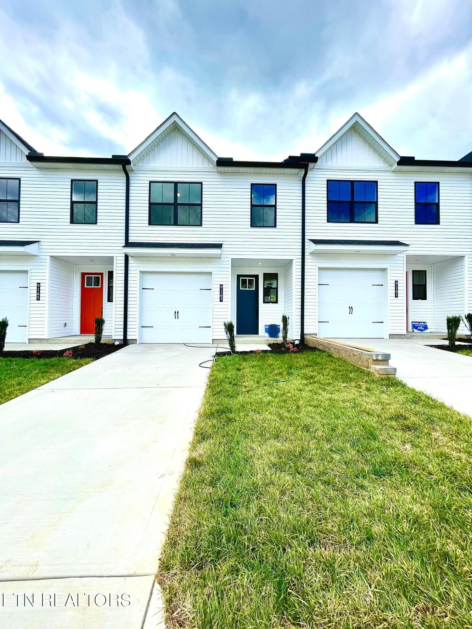 9163 Rolling Stone Way Property Photo 1