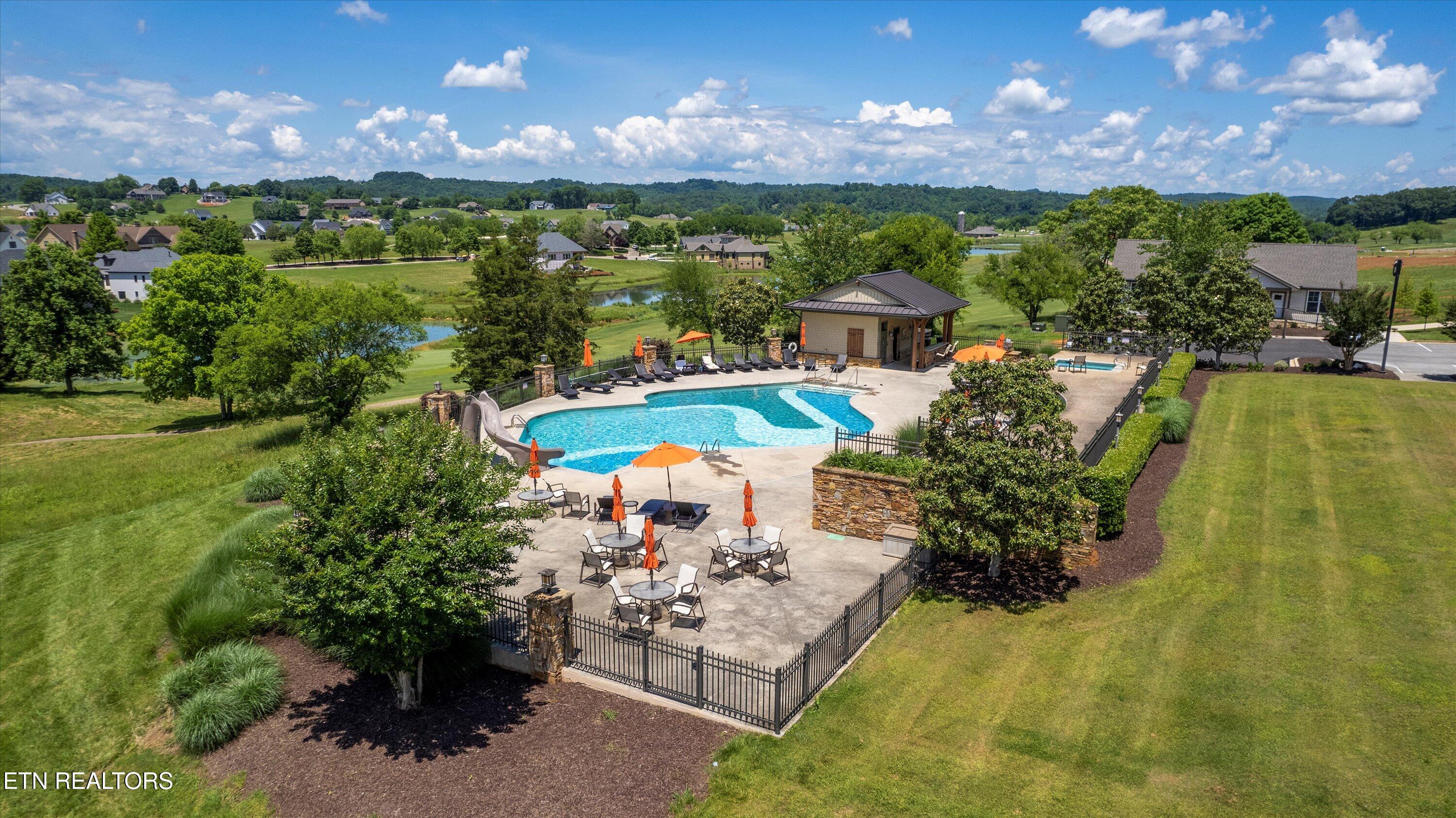 184 Hammock Court Property Photo 19
