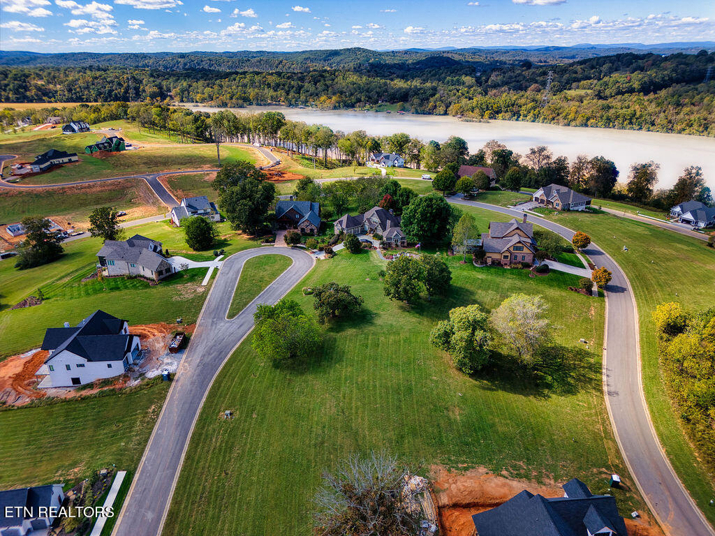 2912 Persimmon Ridge Property Photo 10