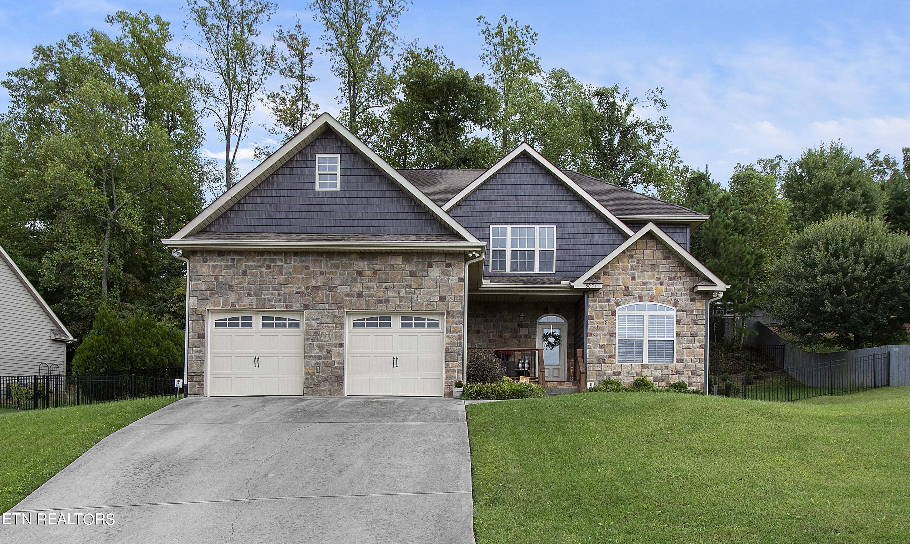 5024 Morningstar Property Photo
